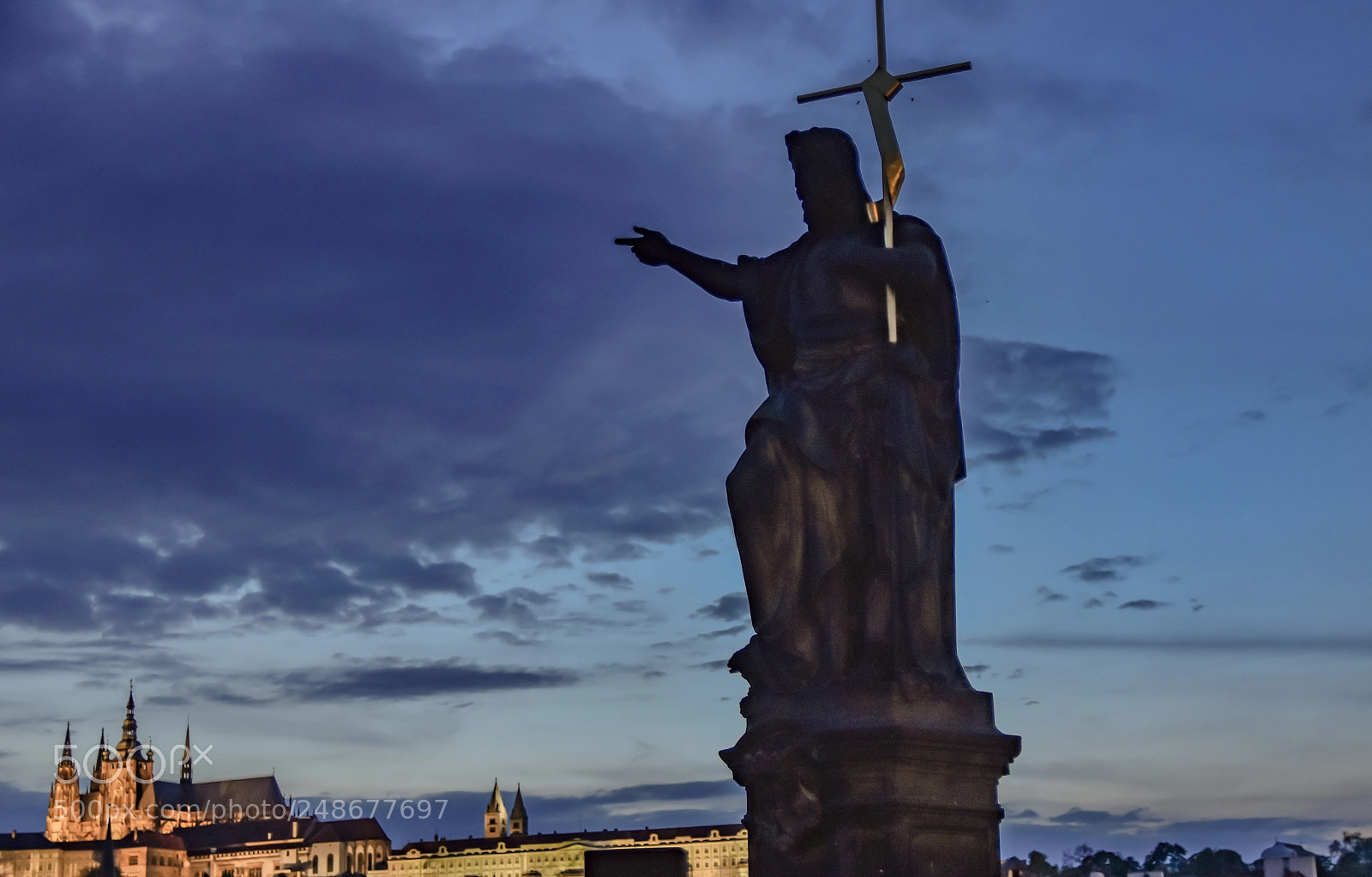 Nikon D5500 sample photo. Statue photography