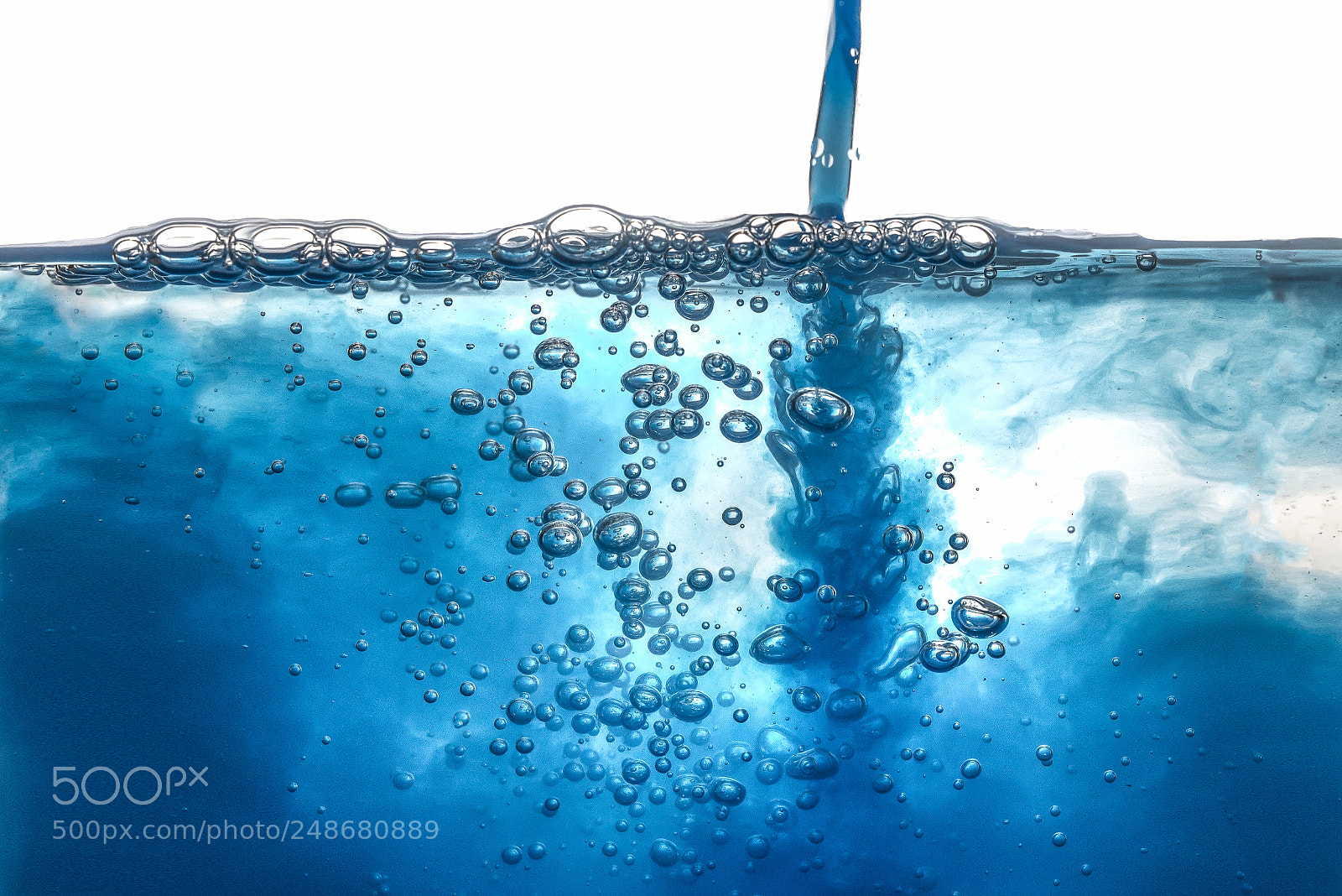 Nikon D610 sample photo. Pouring blue water splash photography