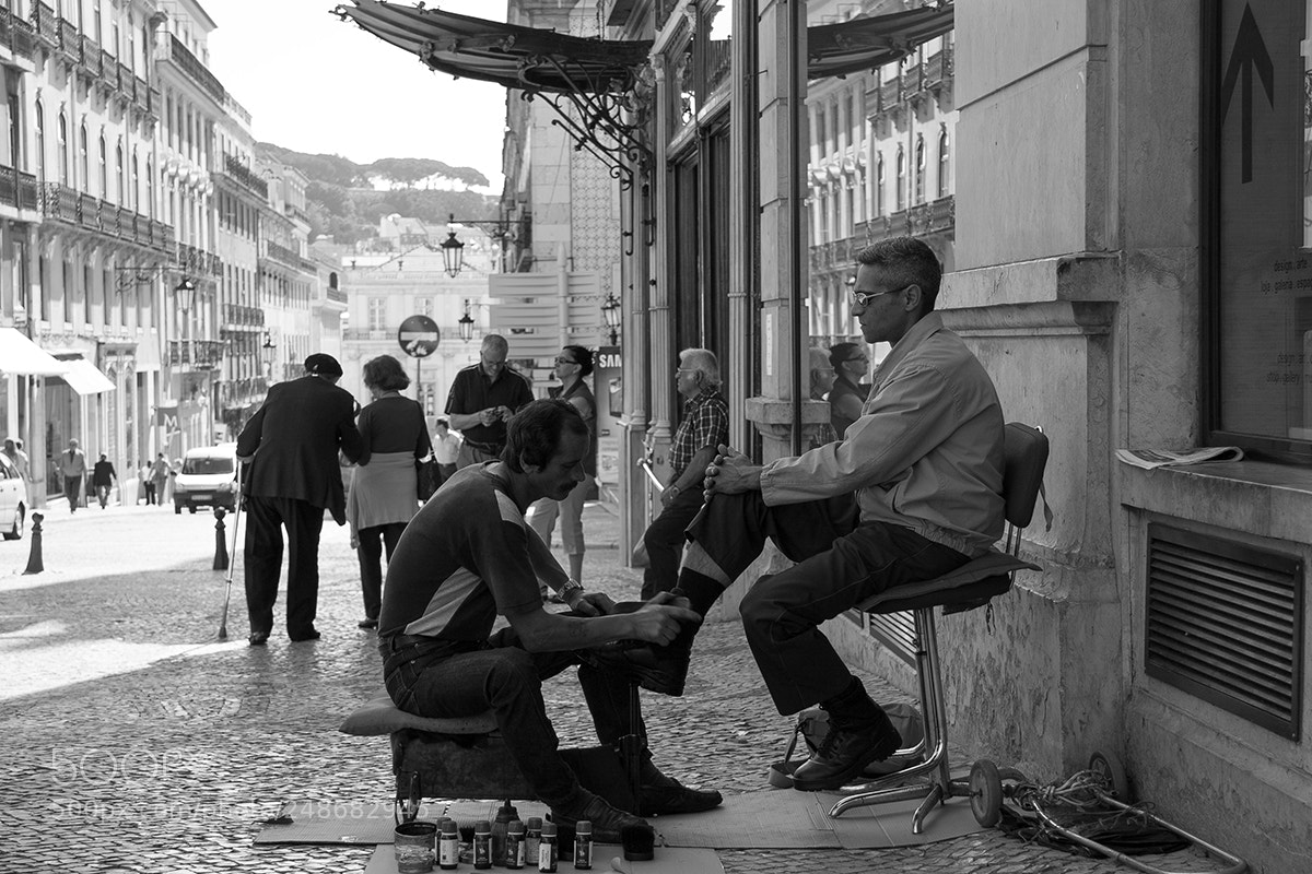 Canon EOS 20D sample photo. Il lustra scarpe photography