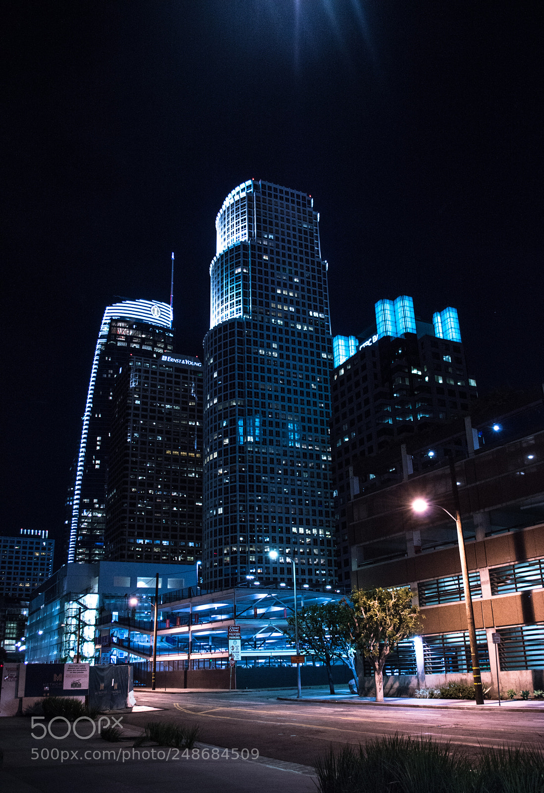 Nikon D3200 sample photo. La night life photography