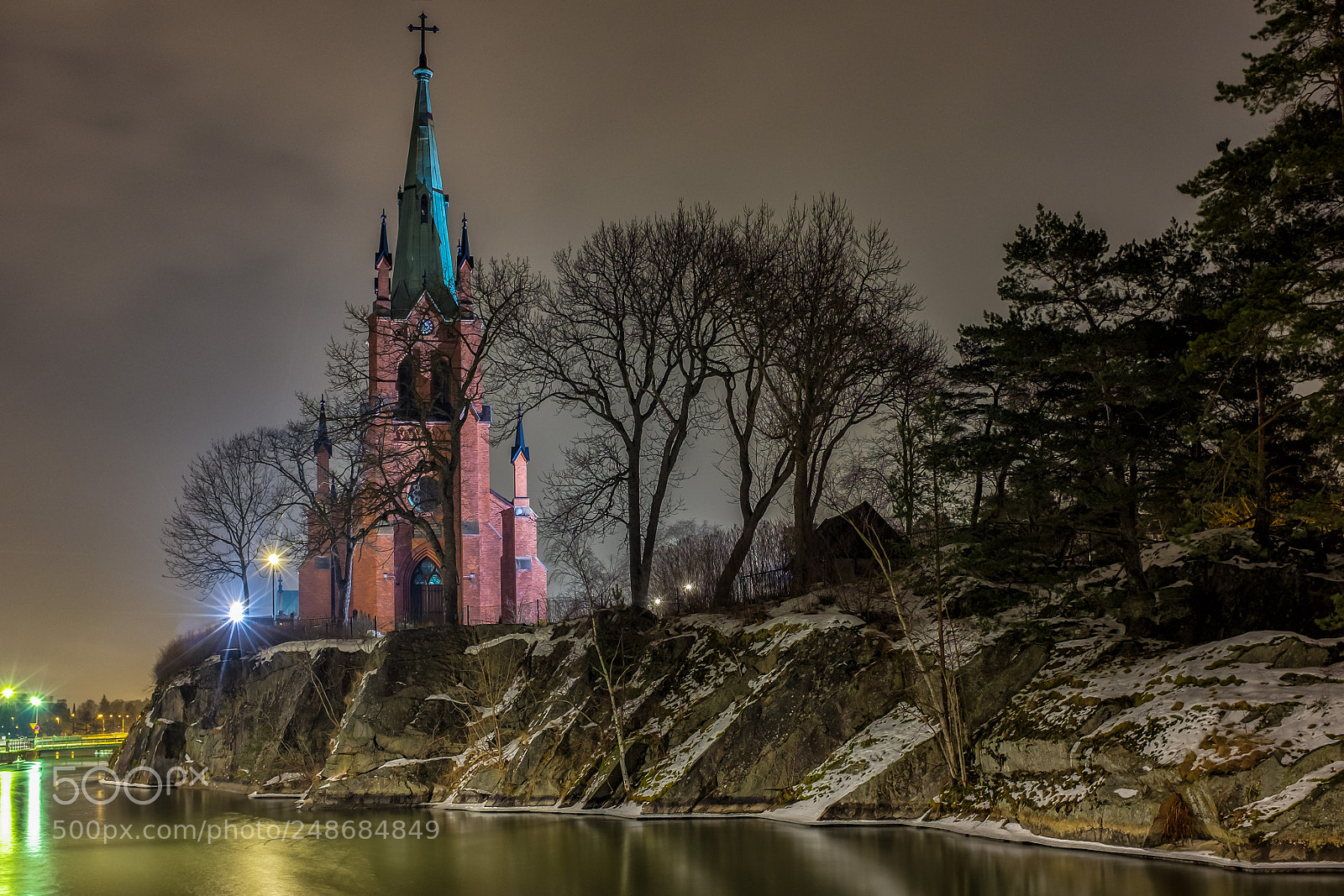 Fujifilm X100T sample photo. Trollhättan kirke photography