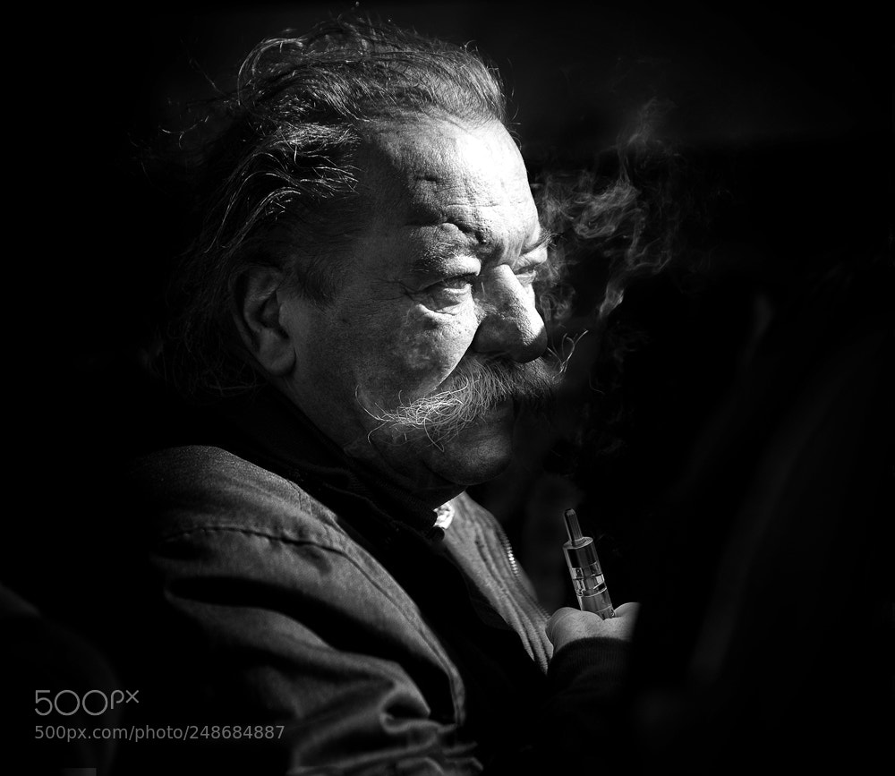 Nikon D700 sample photo. Give off smoke... photography