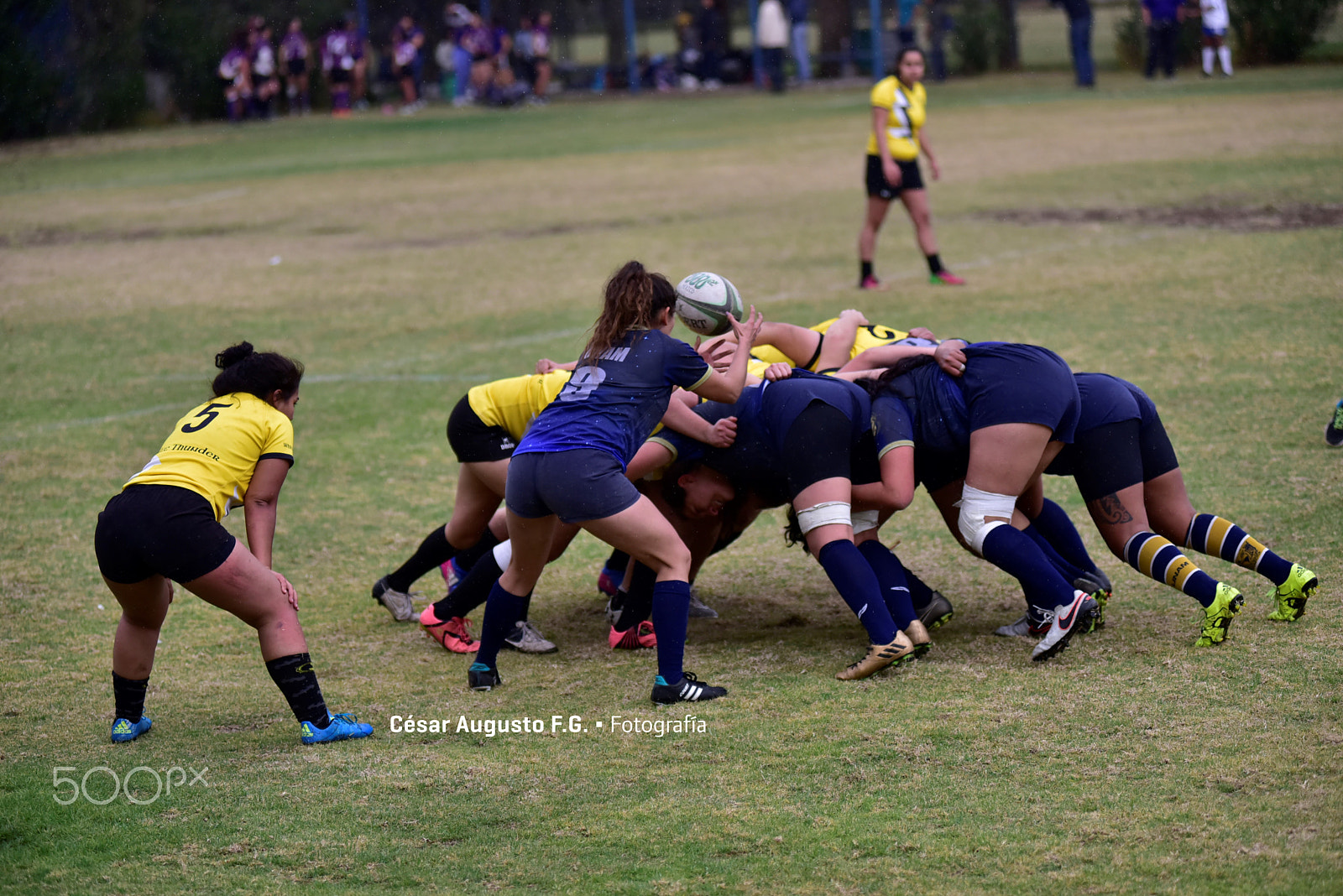 Nikon AF-Nikkor 80-200mm F2.8D ED sample photo. Scrum photography