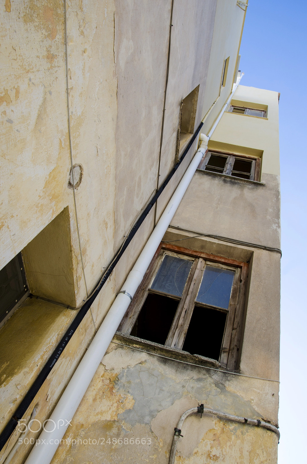 Nikon D5100 sample photo. The streets of kaisariani photography