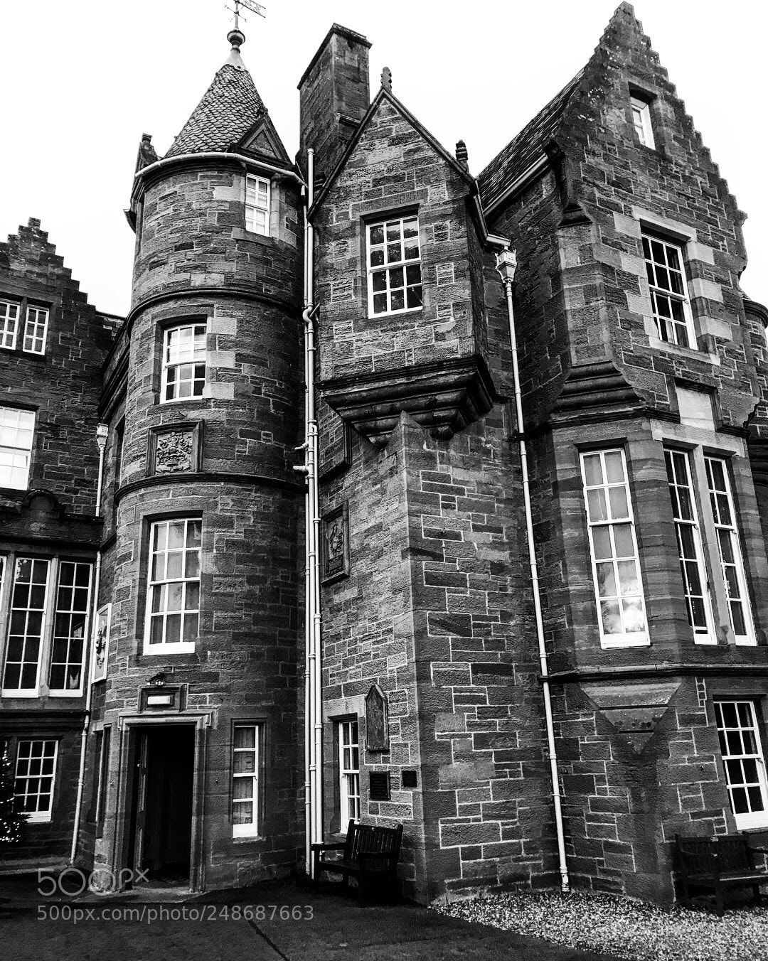 Apple iPhone 7 Plus sample photo. Castle at perth photography