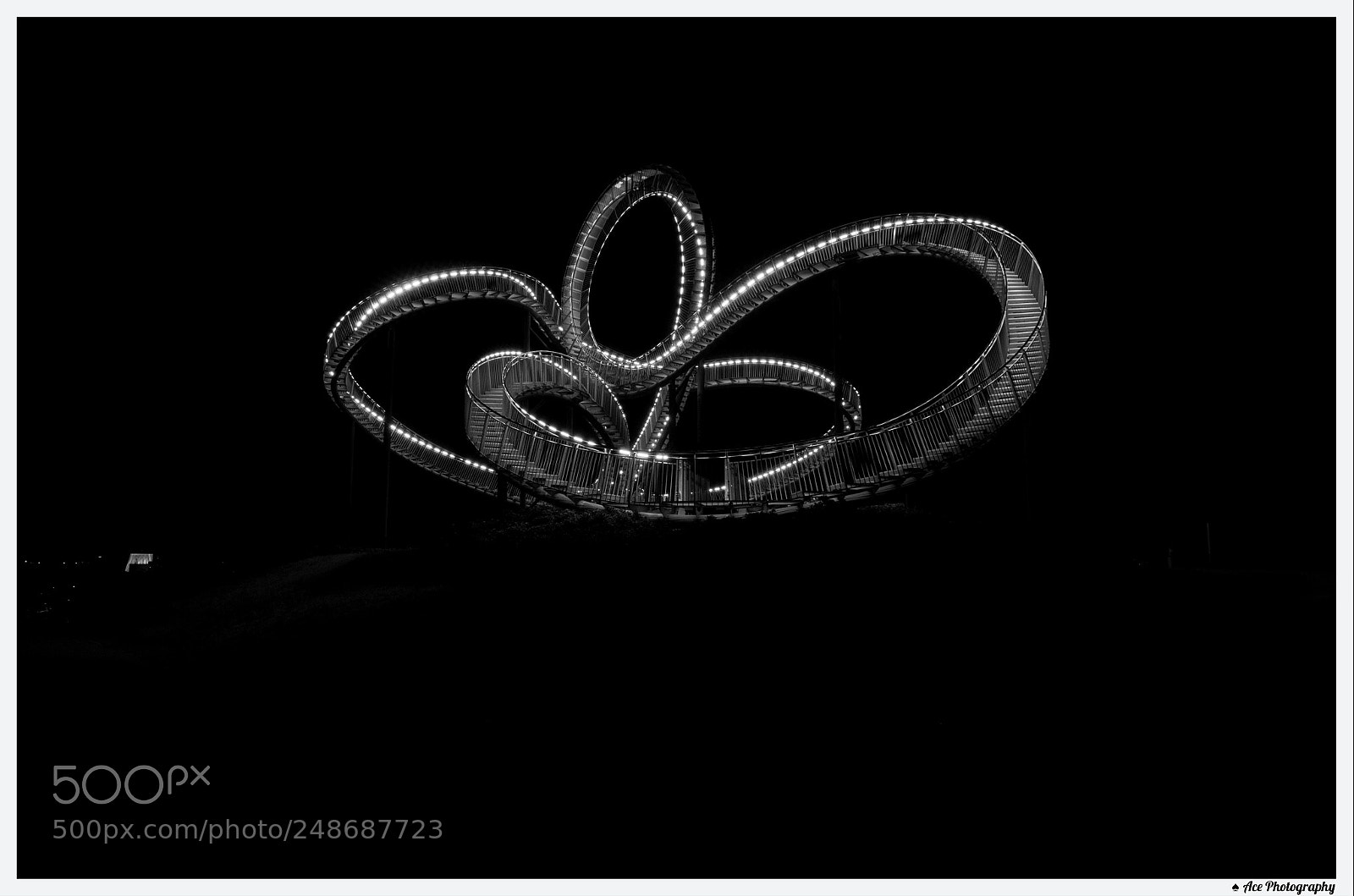 Nikon D7000 sample photo. Curves photography
