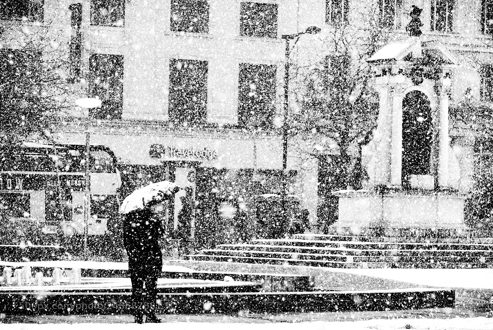 Fujifilm X-T2 sample photo. Manchester snow 2 photography