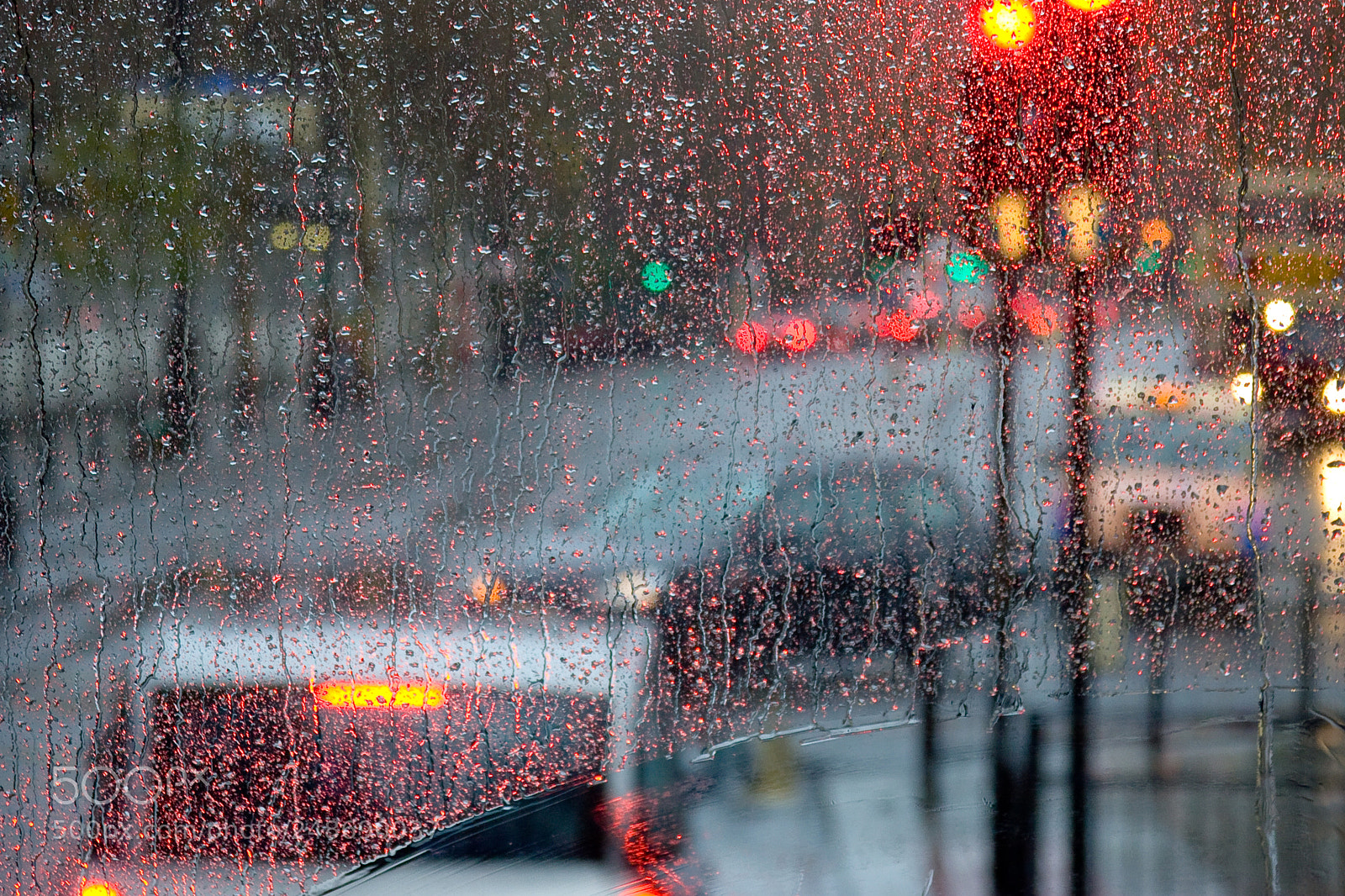 Canon EOS 20D sample photo. Rain in london view photography