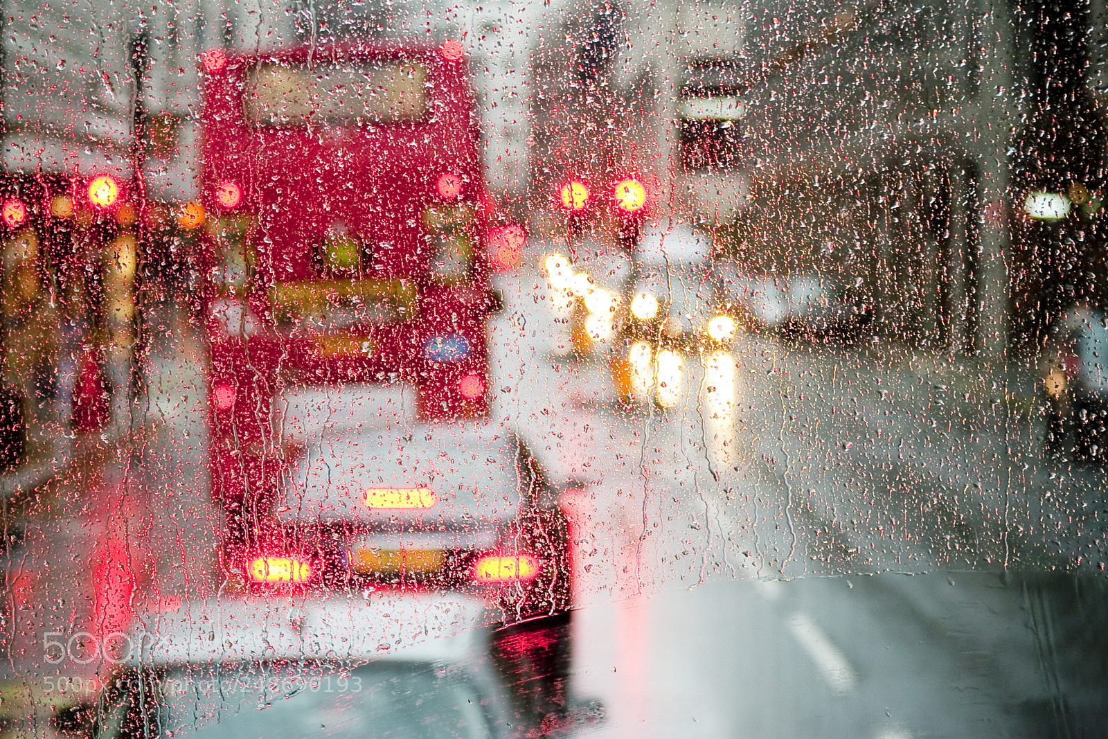 Canon EOS 20D sample photo. Rain in london view photography