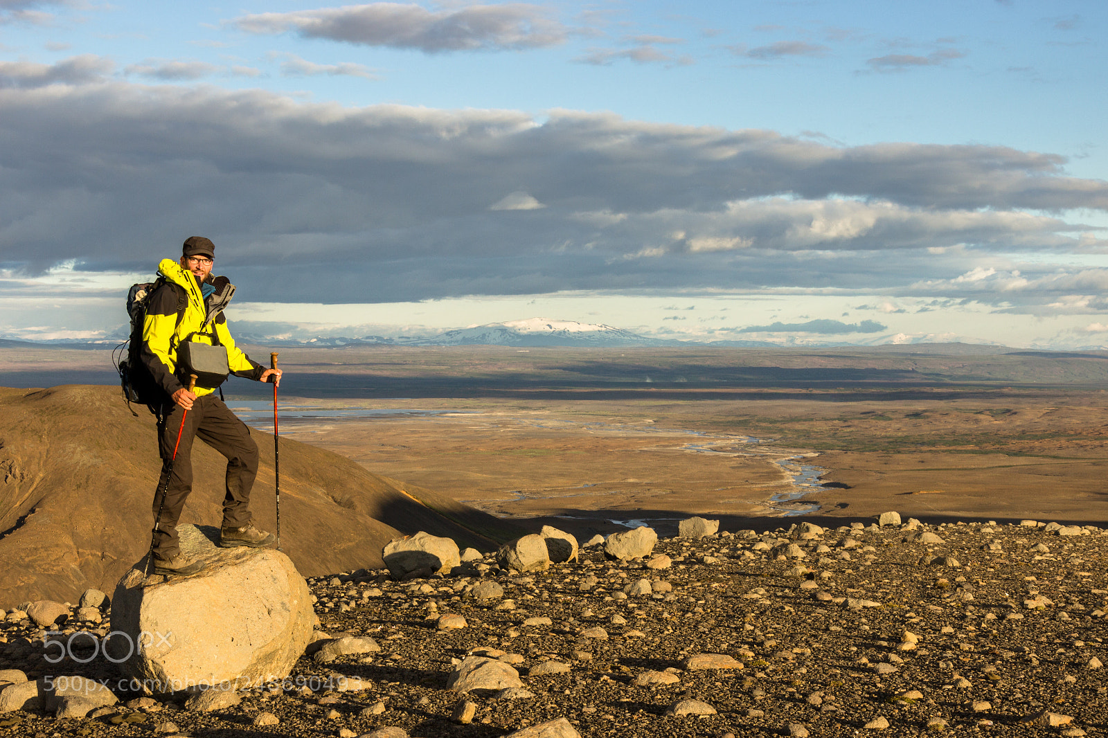Canon EOS 600D (Rebel EOS T3i / EOS Kiss X5) sample photo. Trackless land hiker photography