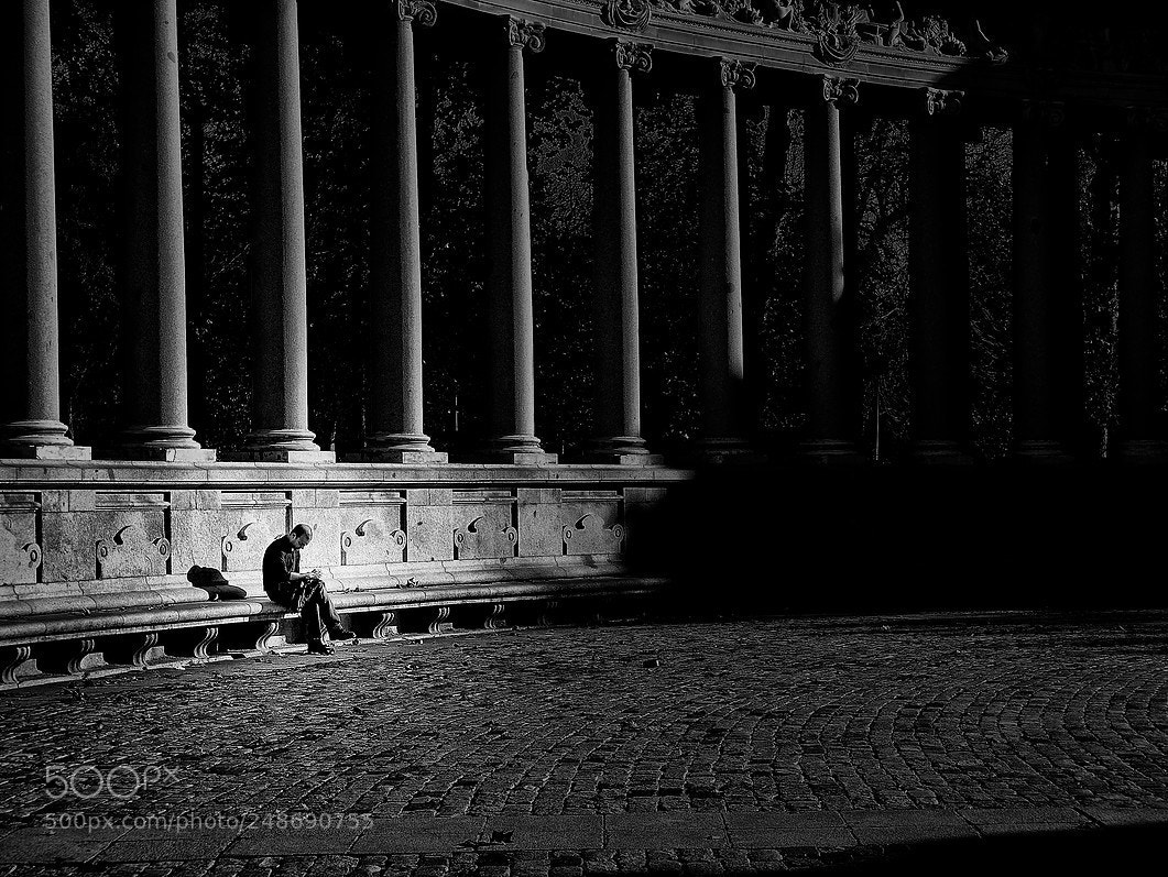 Panasonic Lumix DMC-LX100 sample photo. The priest photography