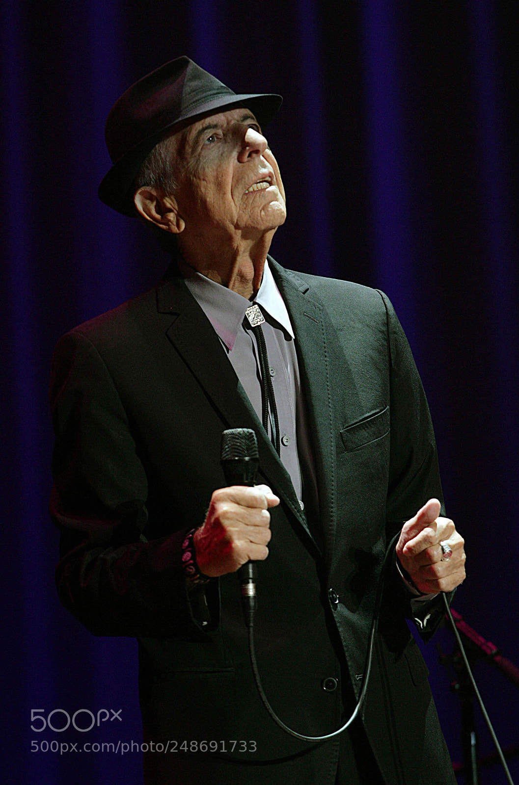 Canon EOS-1Ds Mark II sample photo. The late great leonard photography