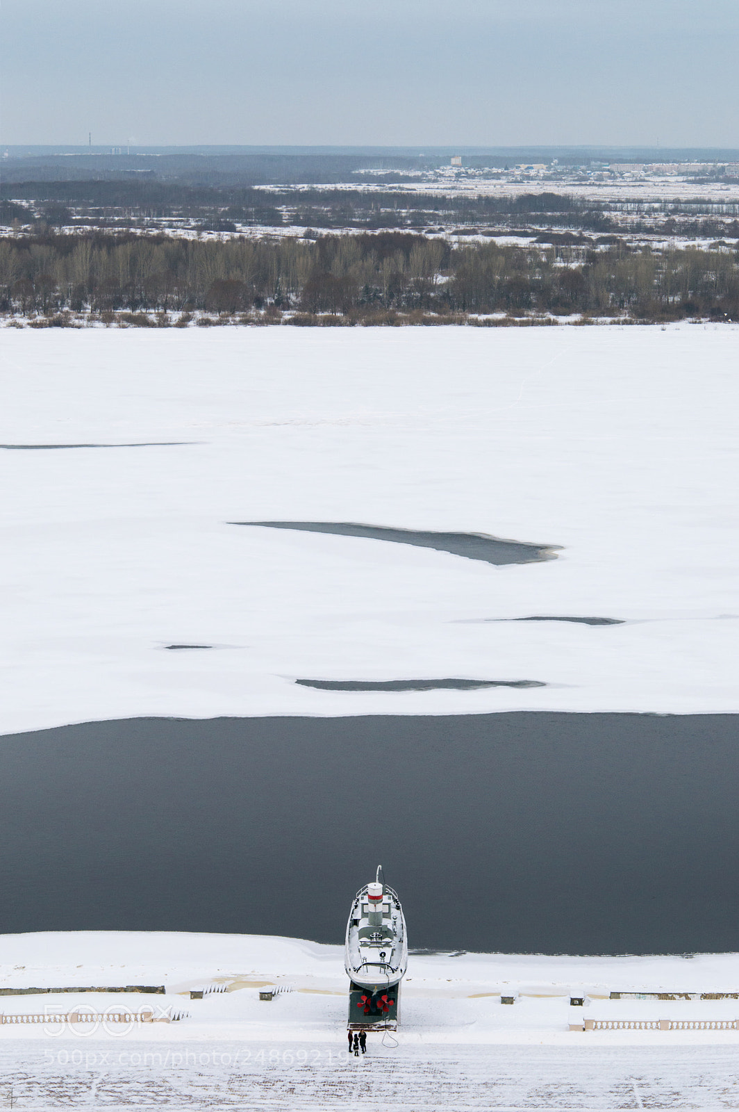 Nikon D3200 sample photo. Motorboat hero photography