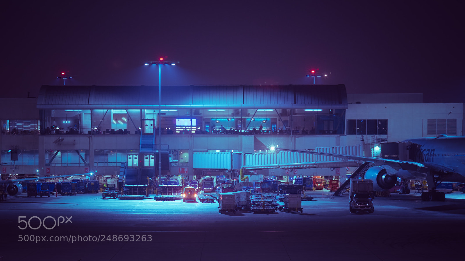 Fujifilm X-T1 sample photo. Lax airport - drive photography