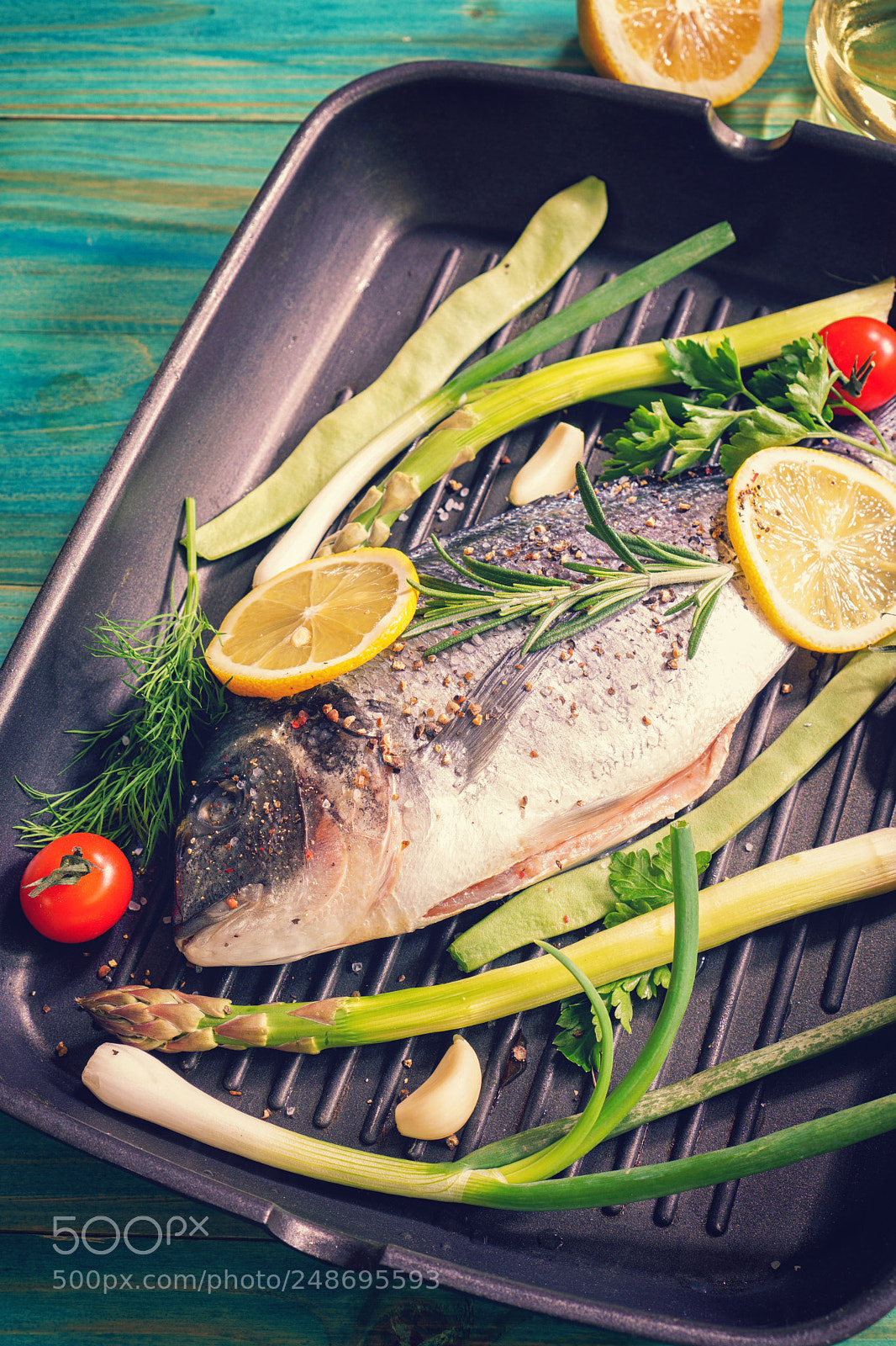 Sony a6300 sample photo. Preparing fresh sea bream photography