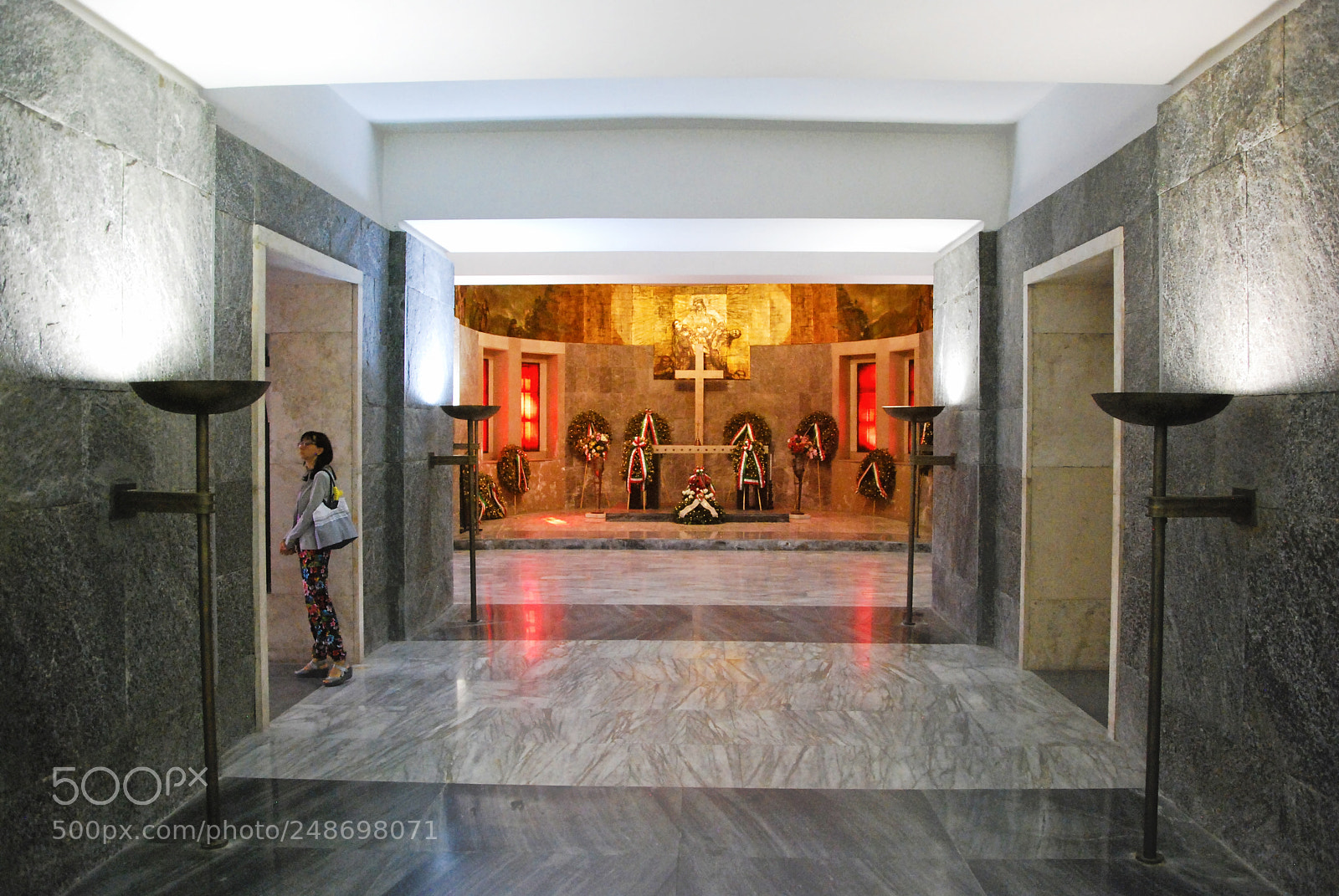 Nikon D60 sample photo. Inside the memorial photography