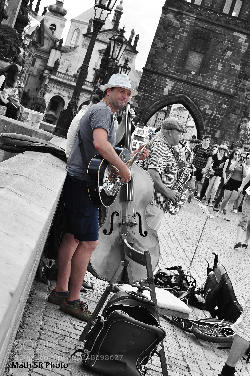 Nikon D5000 sample photo. Music is universal photography