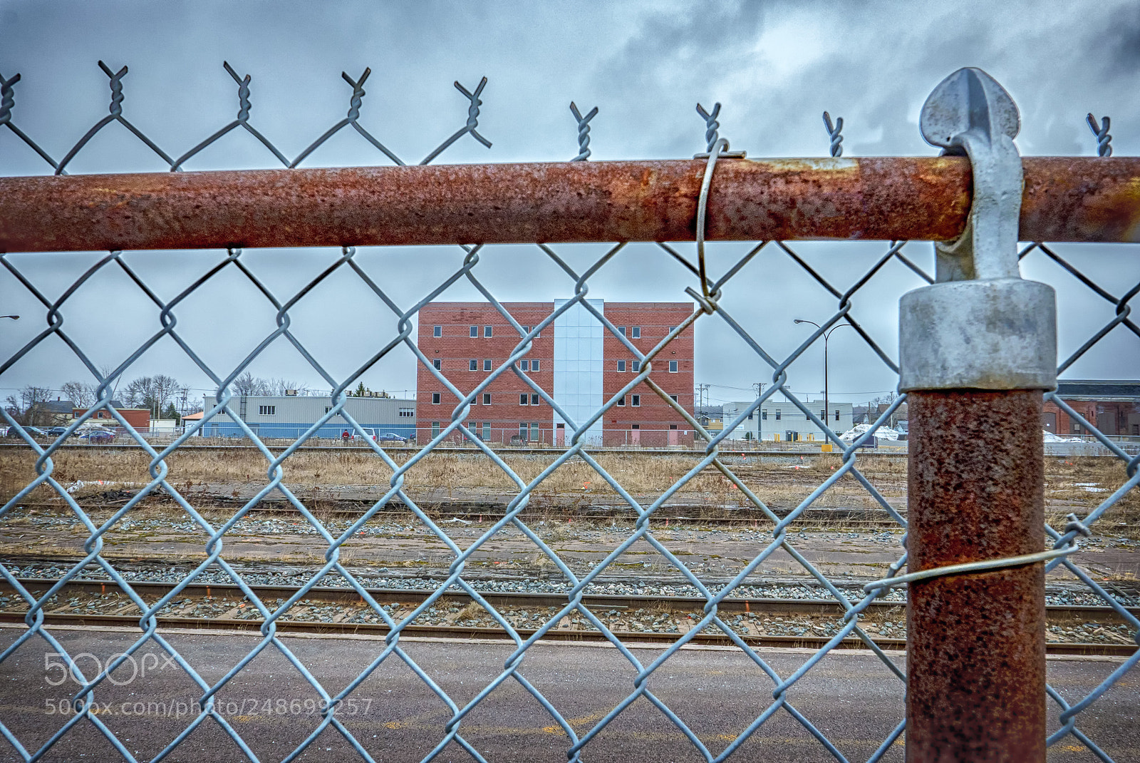Panasonic Lumix DMC-LX100 sample photo. Rusty fence photography