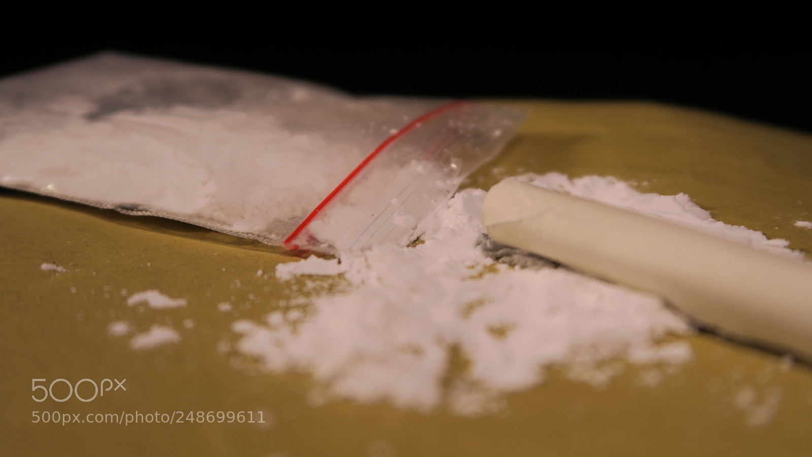 Canon PowerShot G7 X sample photo. Drug powder (cocaine) photography