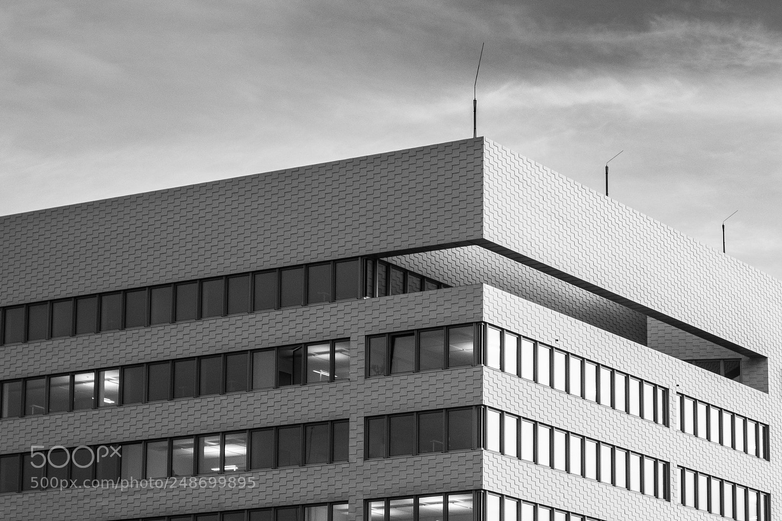 Olympus OM-D E-M1 sample photo. Skyscraper photography