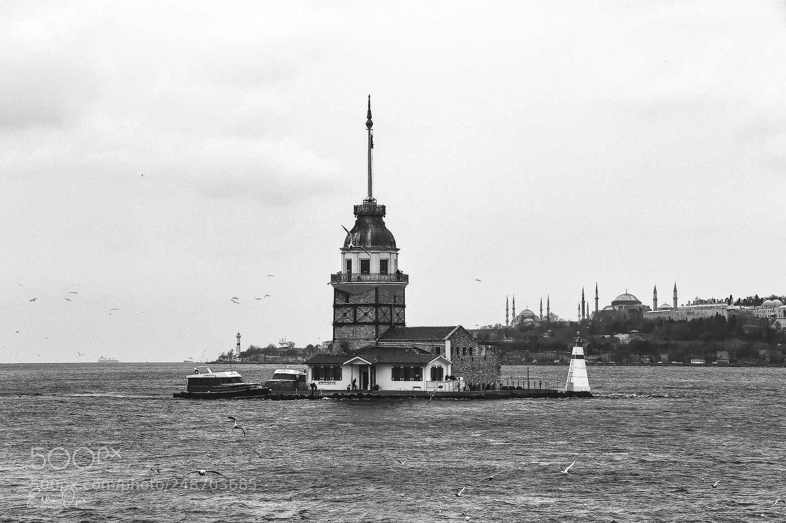 Canon EOS 7D Mark II sample photo. Maiden tower photography