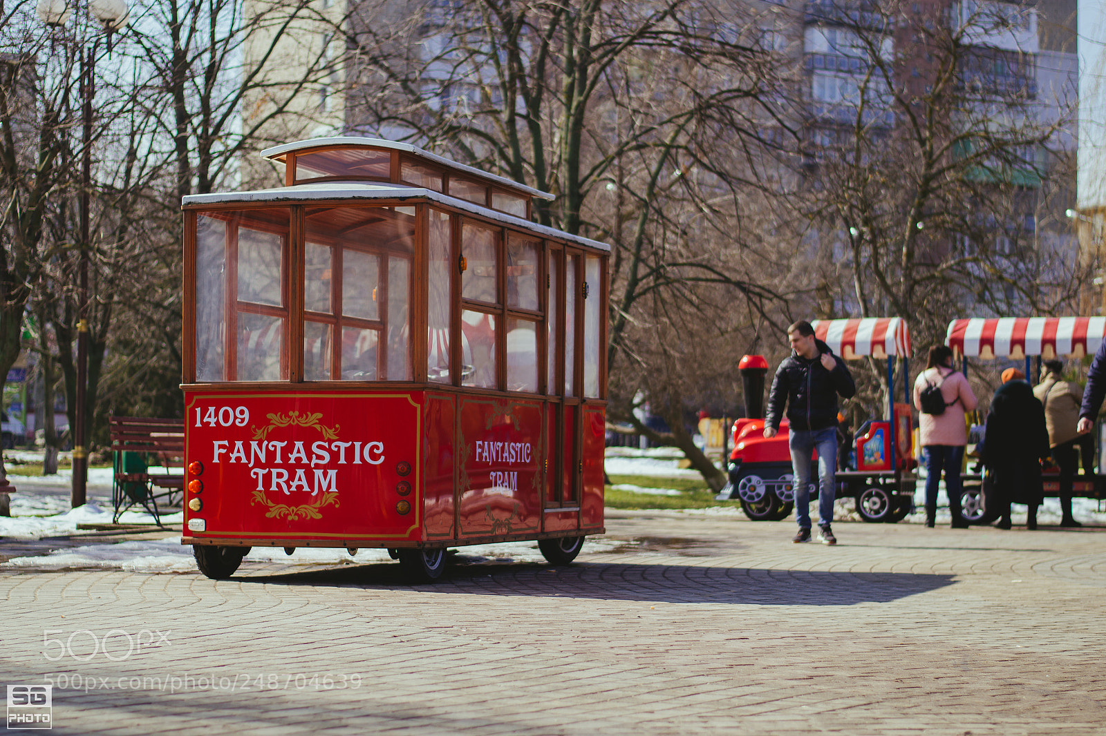 Nikon D3100 sample photo. Tram photography