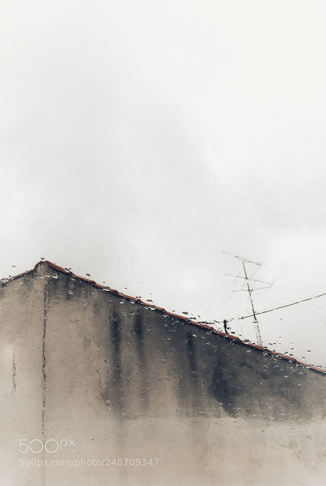 Apple iPhone 6s sample photo. November rain photography