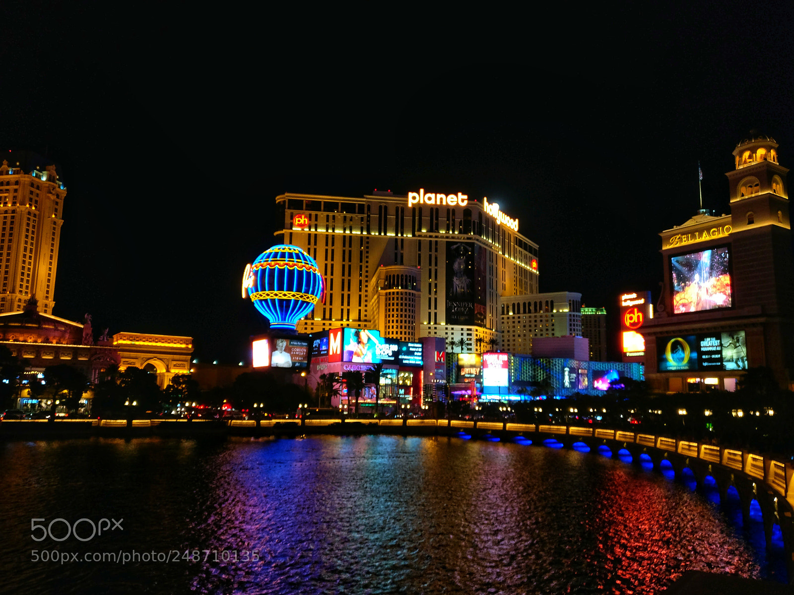 OnePlus A3003 sample photo. Planet hollywood photography