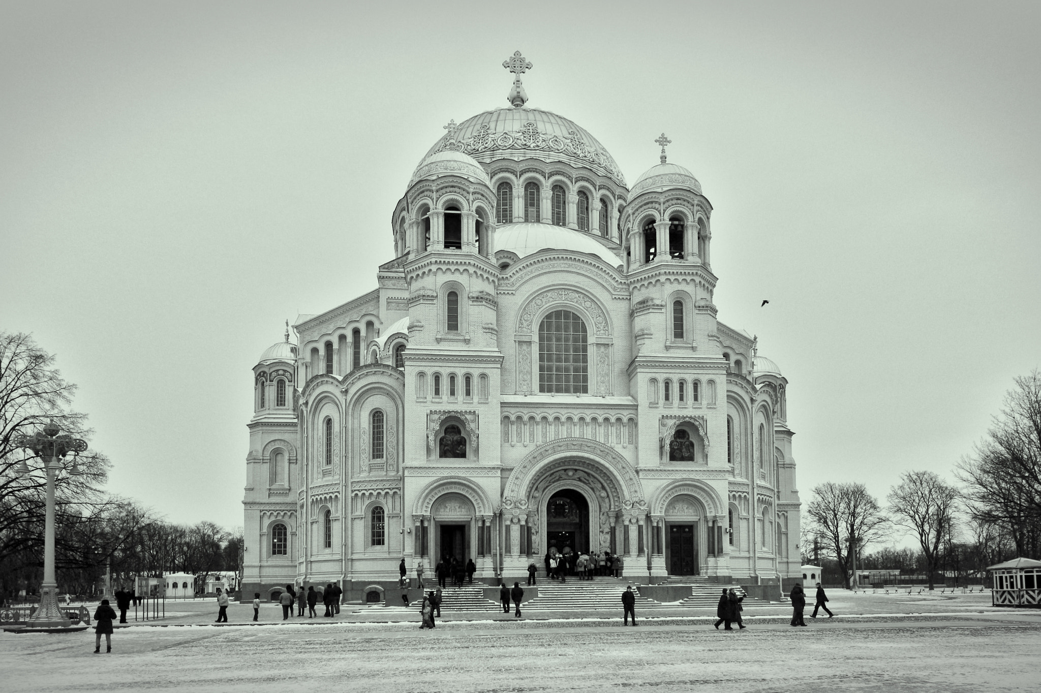 Canon EOS 650D (EOS Rebel T4i / EOS Kiss X6i) sample photo. Morskoy cathedral at kronshtadt photography