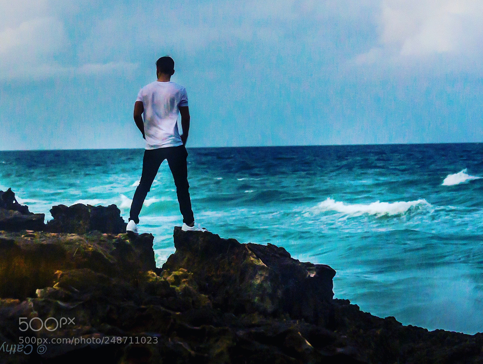Sony a6000 sample photo. On the edge photography