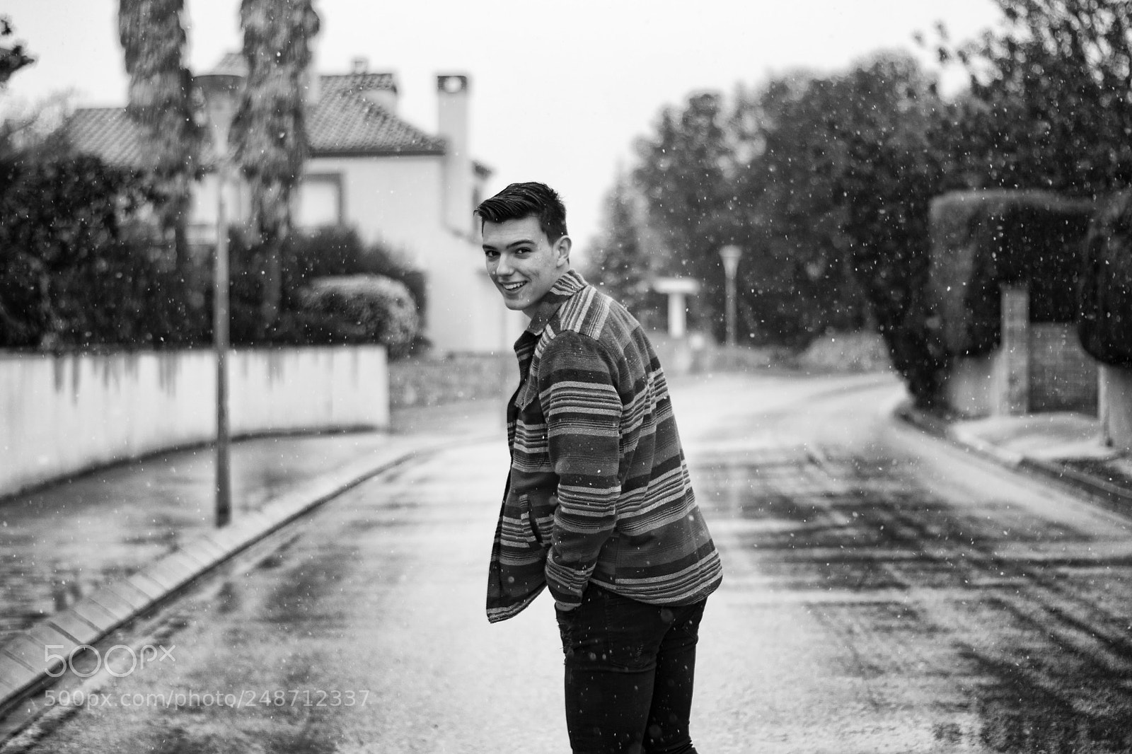 Nikon D5300 sample photo. Snowing photography
