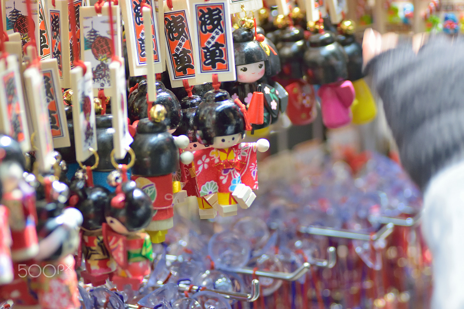 Nikon D5300 sample photo. Colorful japanese dolls at souvenir shop in tokyo photography