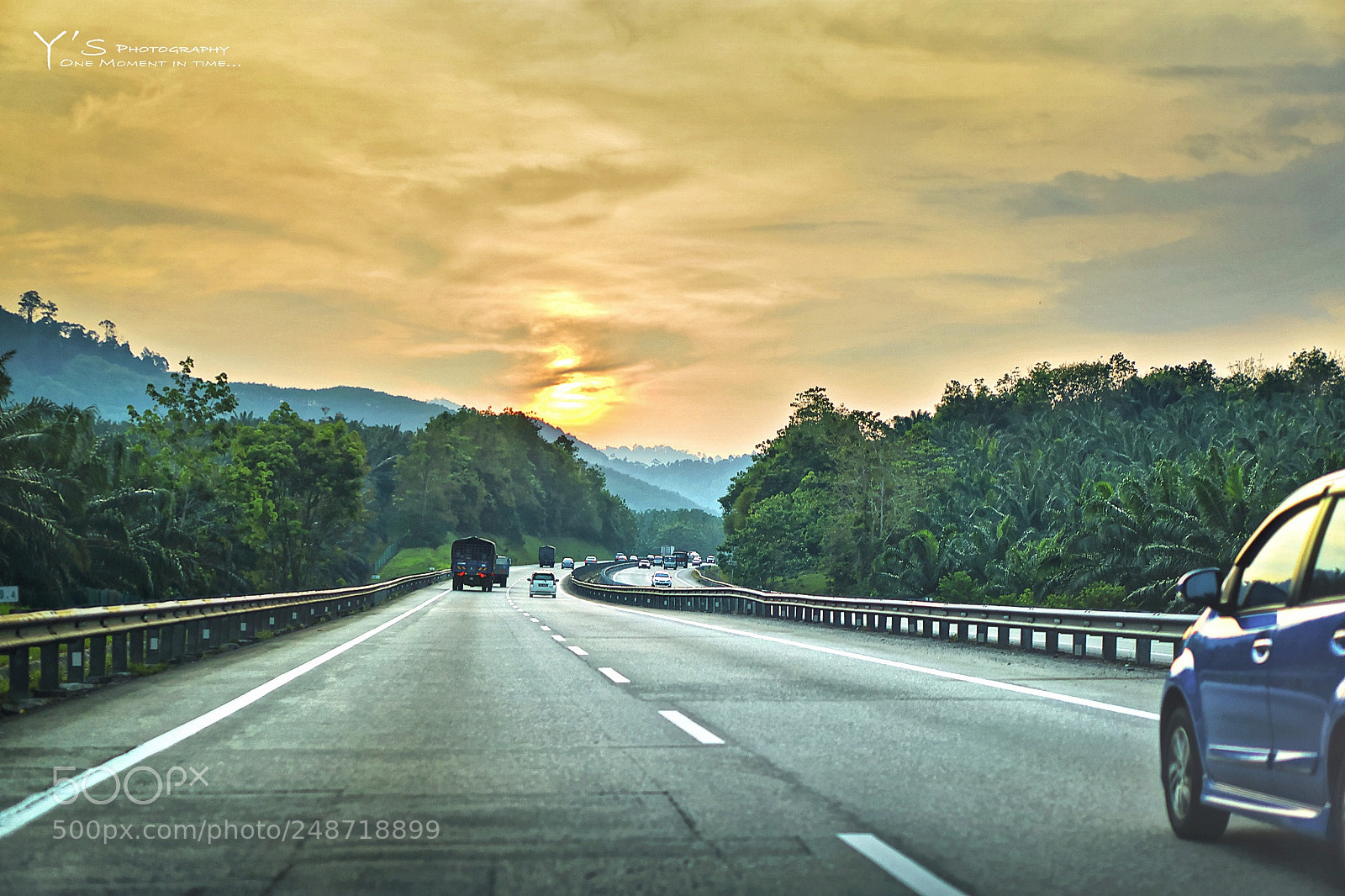 Sony a6000 sample photo. Evening, on the way photography
