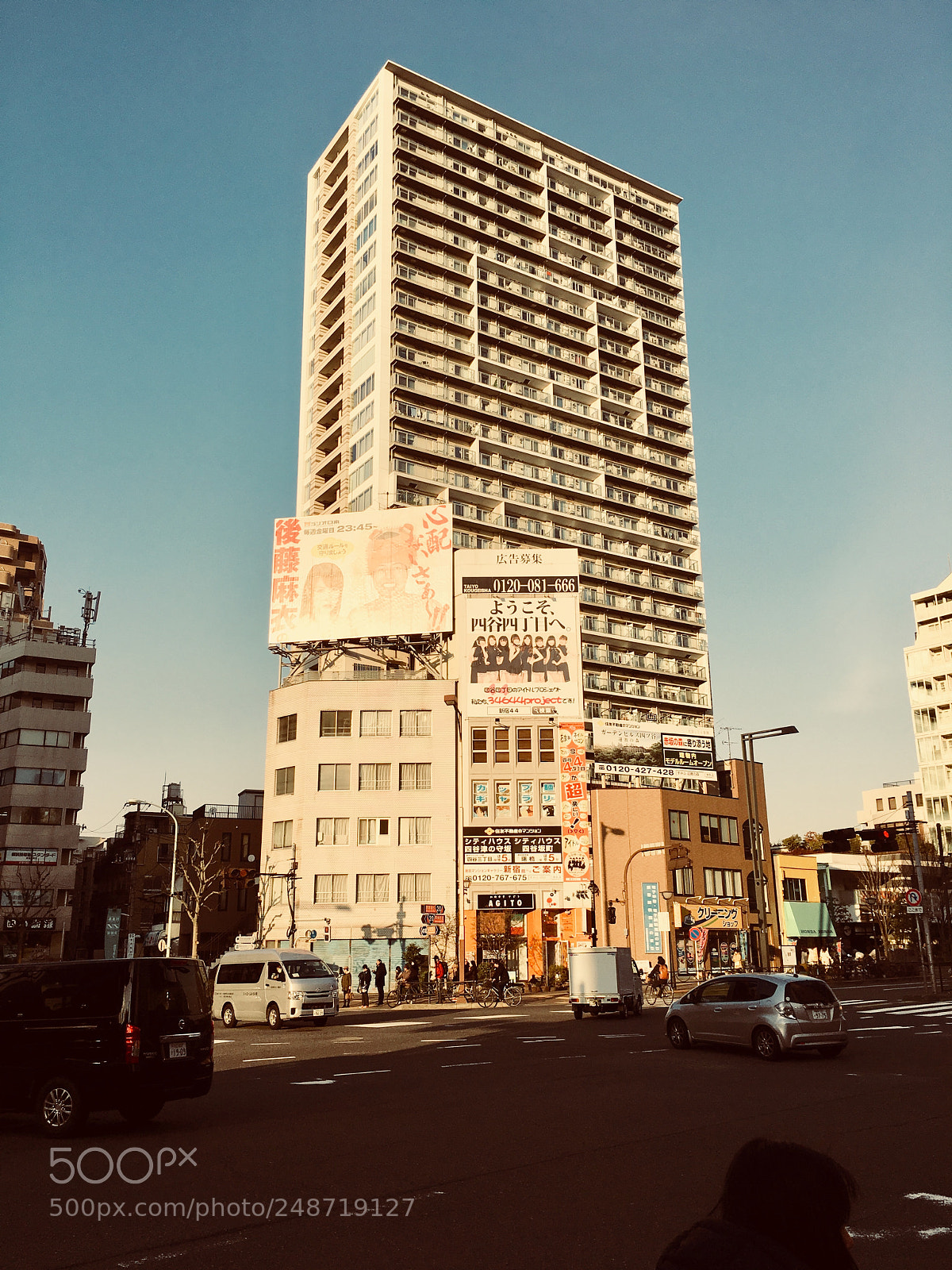 Apple iPhone 6s sample photo. Piling up photography
