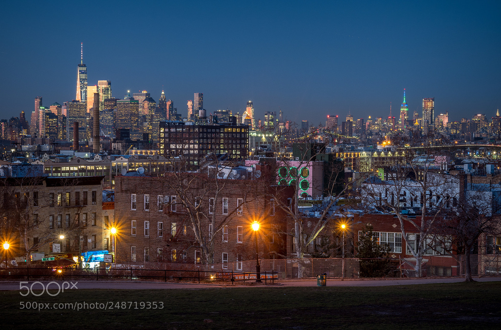 Olympus OM-D E-M1 Mark II sample photo. Manhattan skyline photography