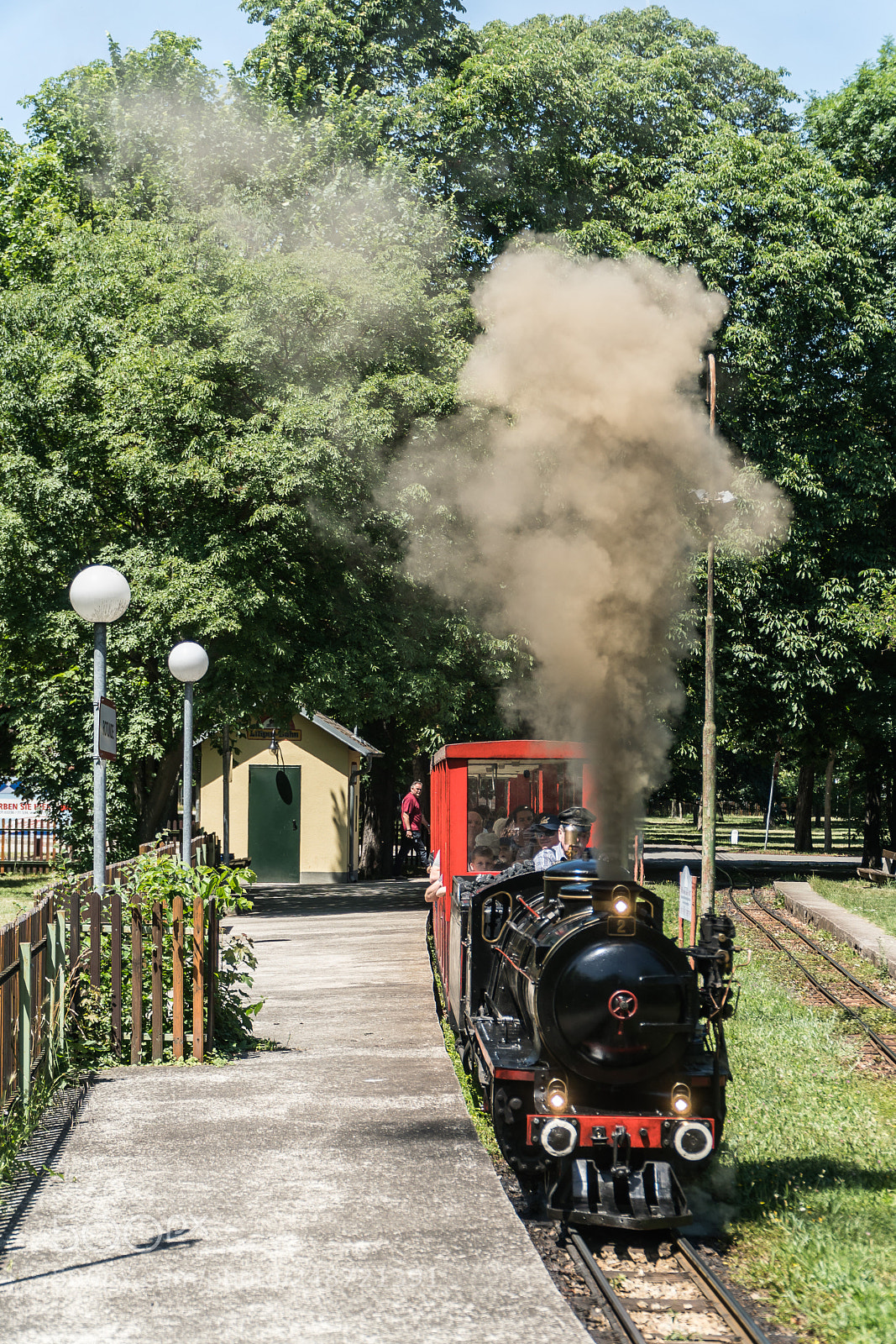 Sony a6300 sample photo. All aboard! photography