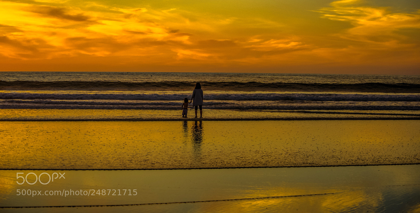 Nikon D810 sample photo. A mother and child photography