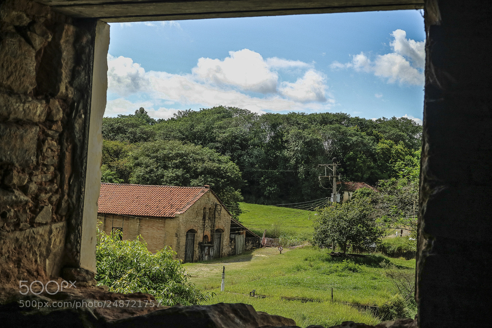 Canon EOS M3 sample photo. Pela janela de pedra photography