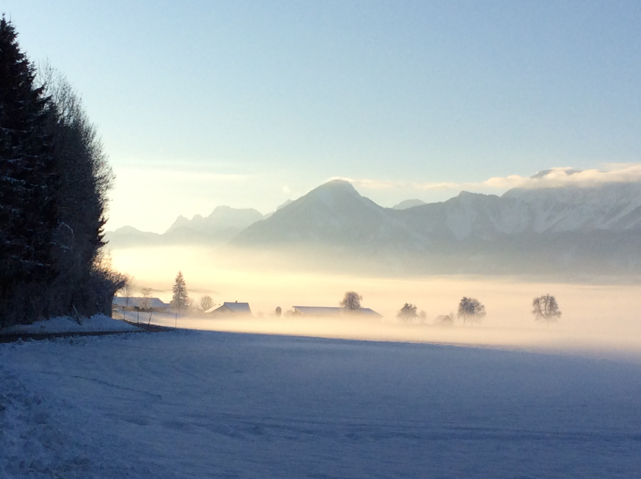 Apple iPad Air sample photo. Treffen mit karawankenblick photography