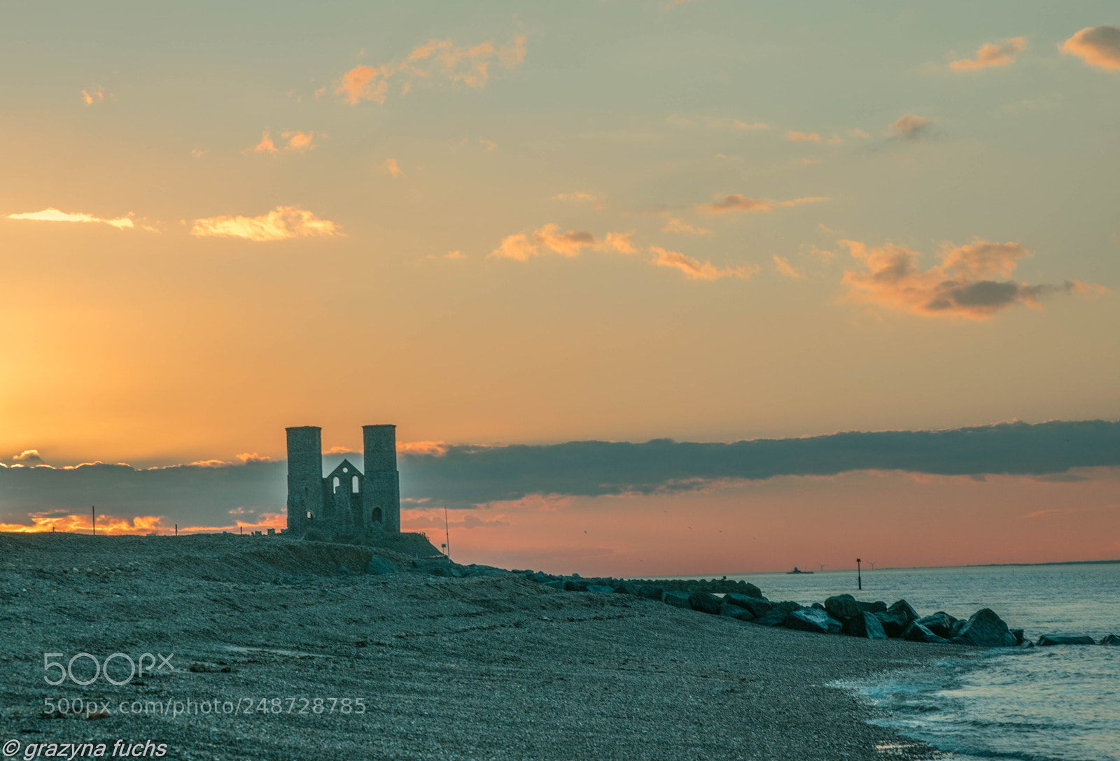 Nikon D3300 sample photo. Reculver towers photography