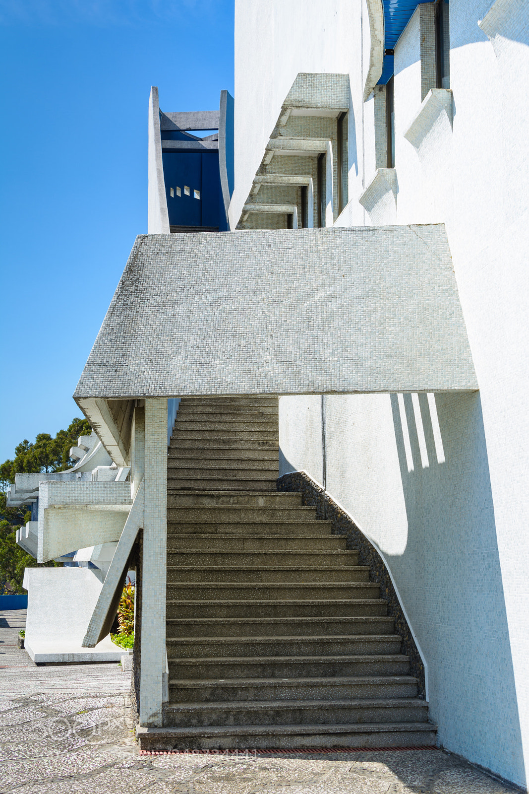 Nikon D5200 sample photo. Upstairs photography