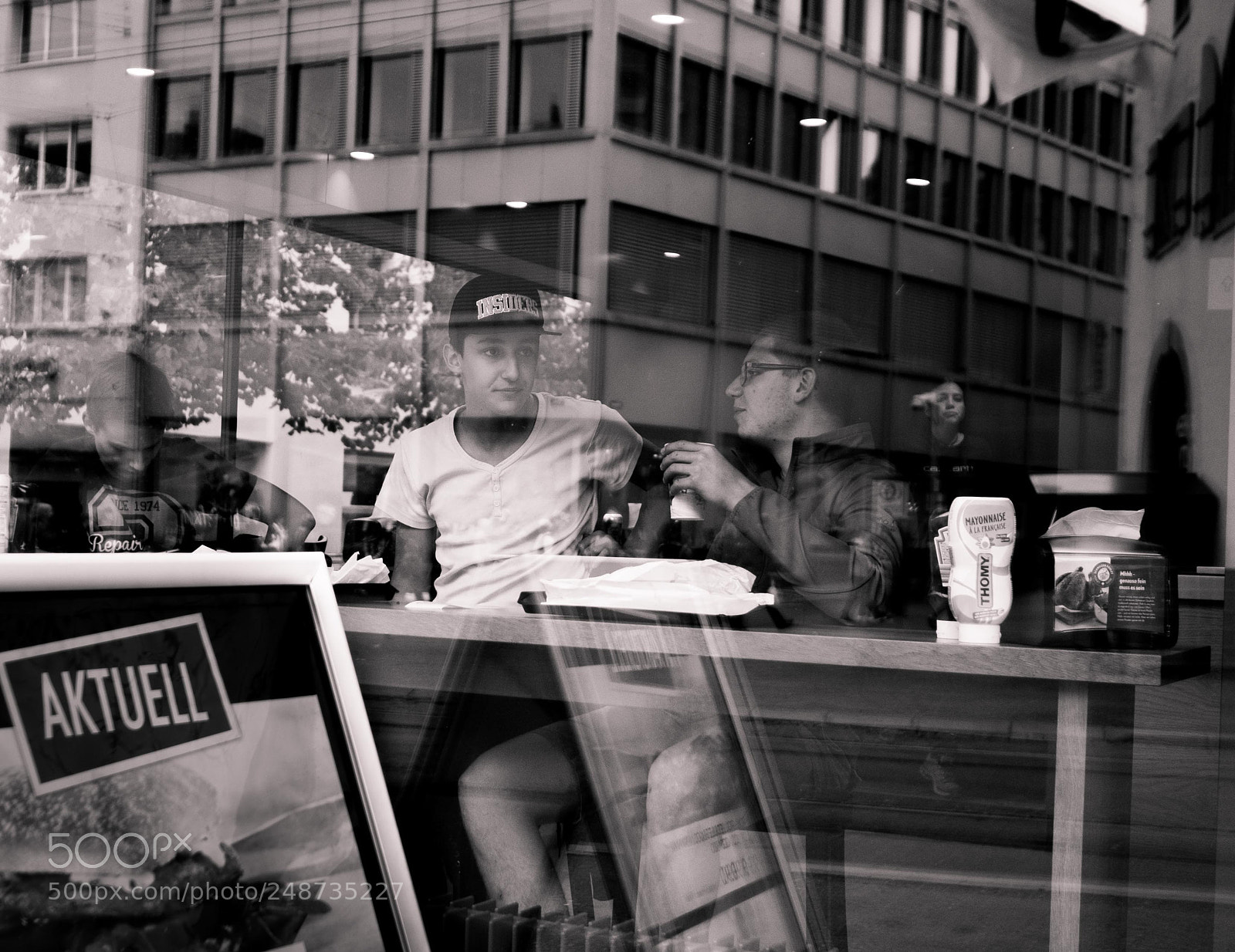 Olympus PEN-F sample photo. Insiders photography