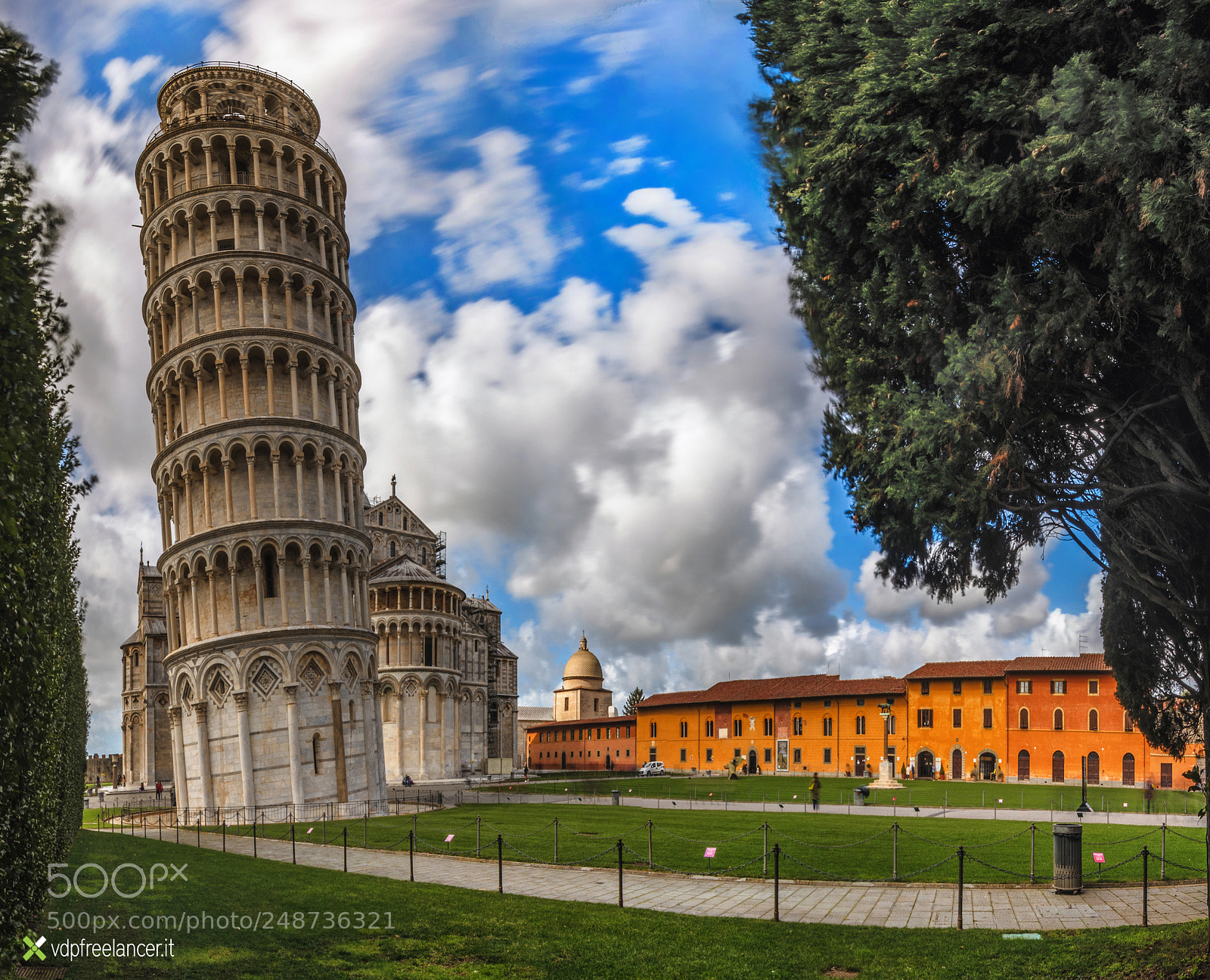 Canon EOS 5DS sample photo. Pisa - tuscany photography