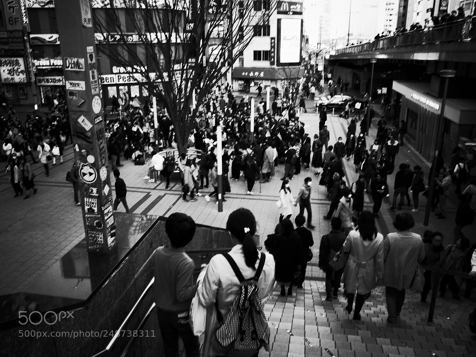 Ricoh GR II sample photo. Shinjuku photography