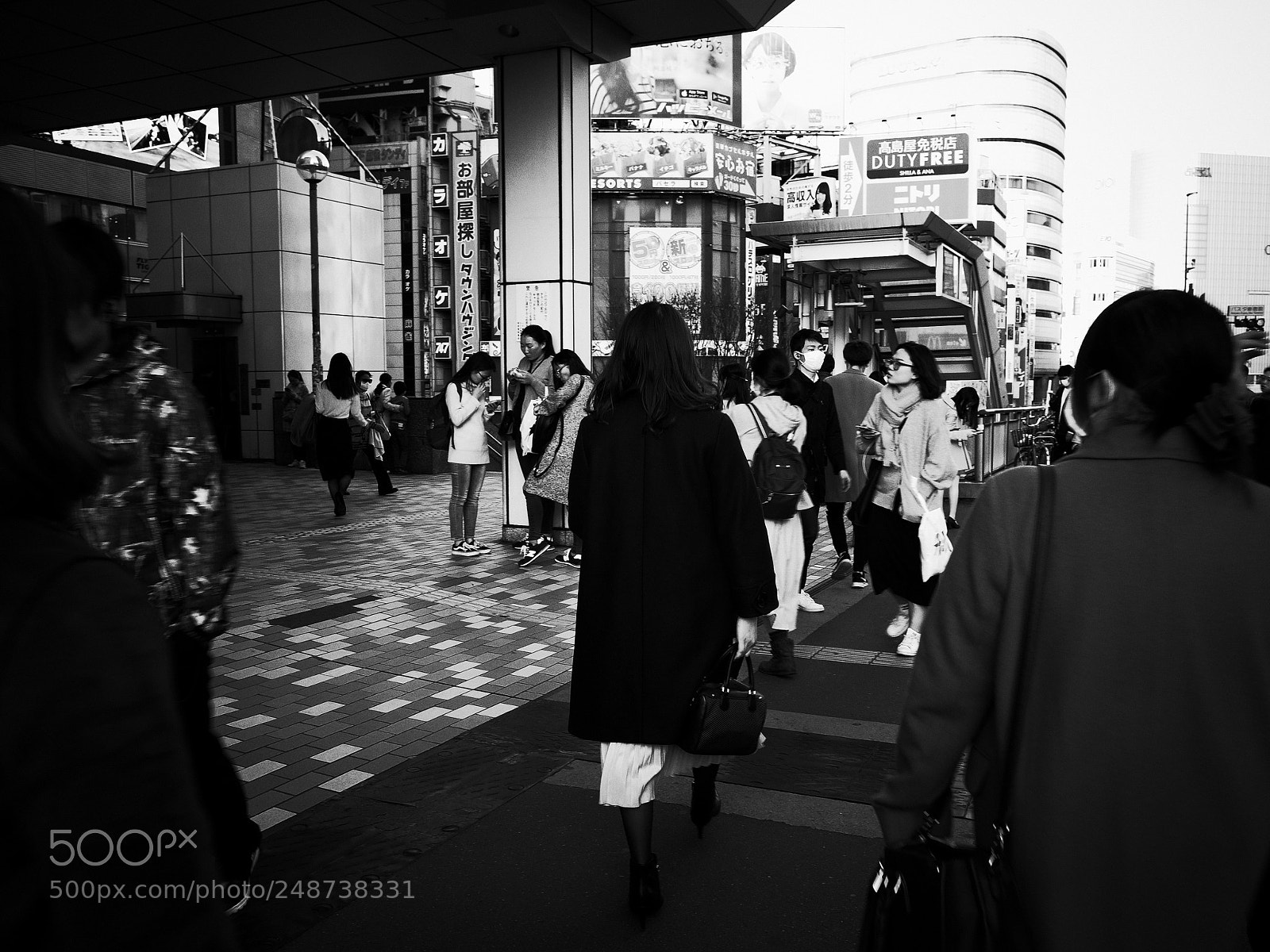 Ricoh GR II sample photo. Shinjuku photography