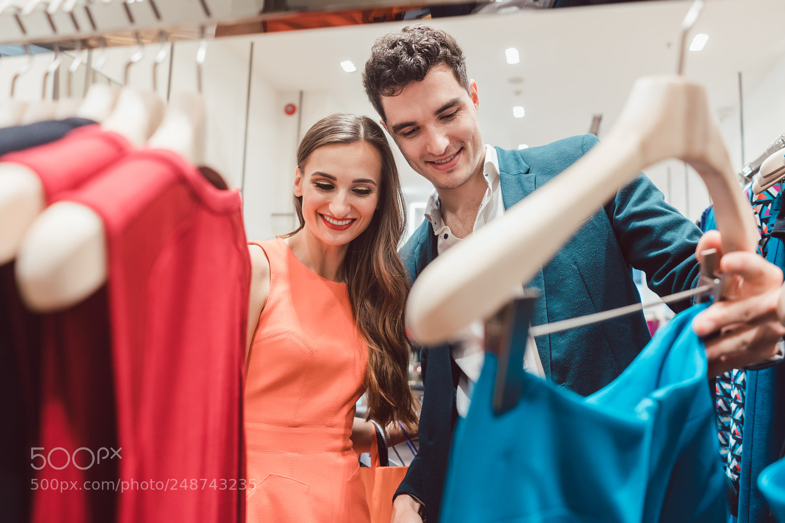 Sony a7R II sample photo. Couple checking the new photography