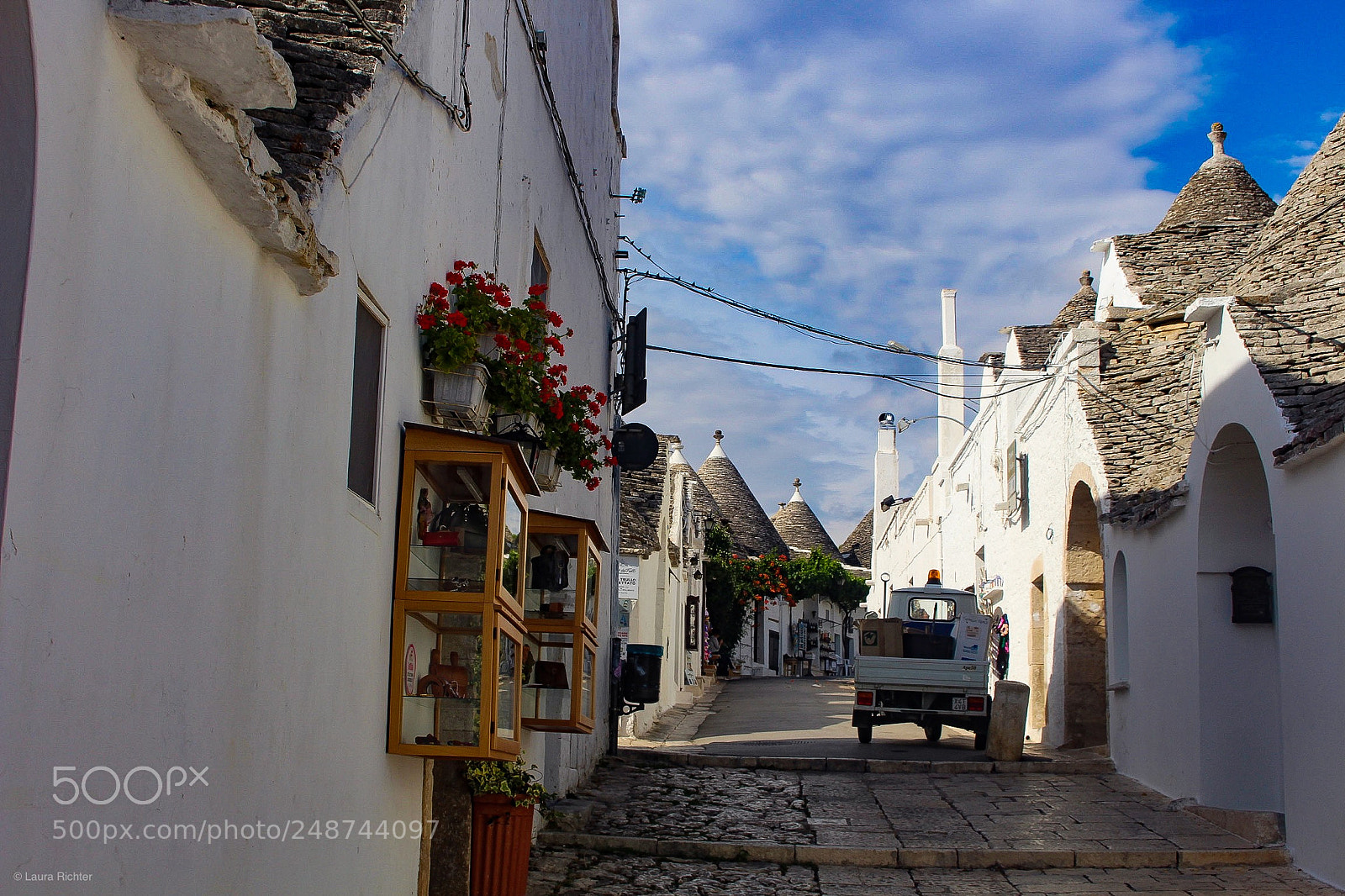 Canon EOS 700D (EOS Rebel T5i / EOS Kiss X7i) sample photo. Alberobello photography