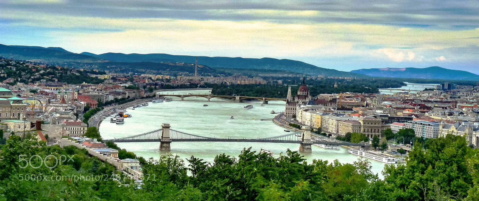 Panasonic Lumix DMC-FZ28 sample photo. Danube photography