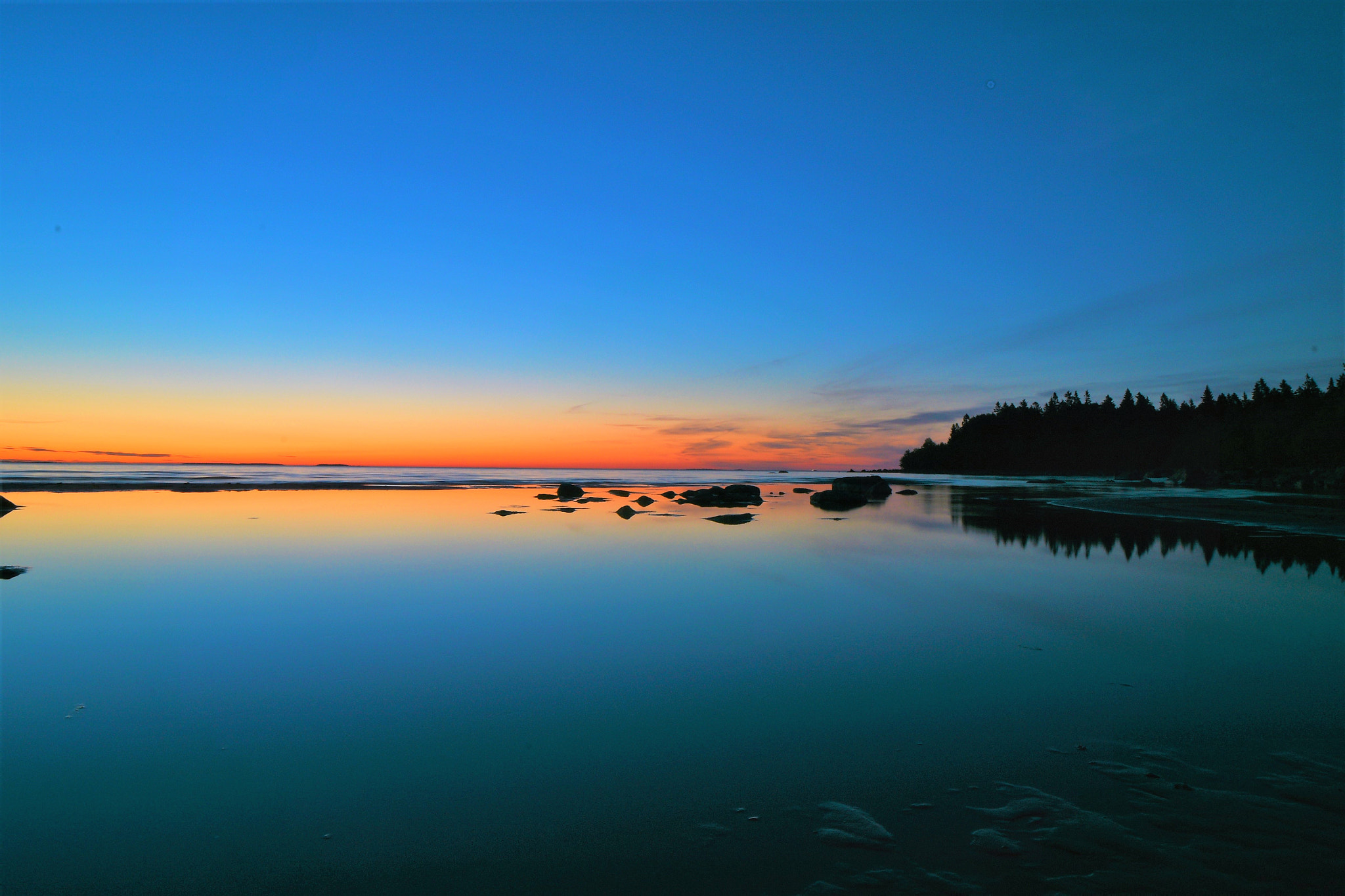 Nikon D810 + Samyang 14mm F2.8 ED AS IF UMC sample photo. () photography