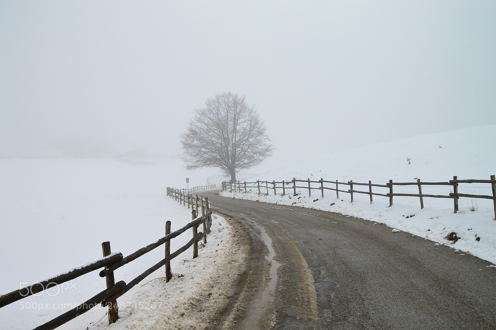 Nikon D3200 sample photo. Strada di montagna photography